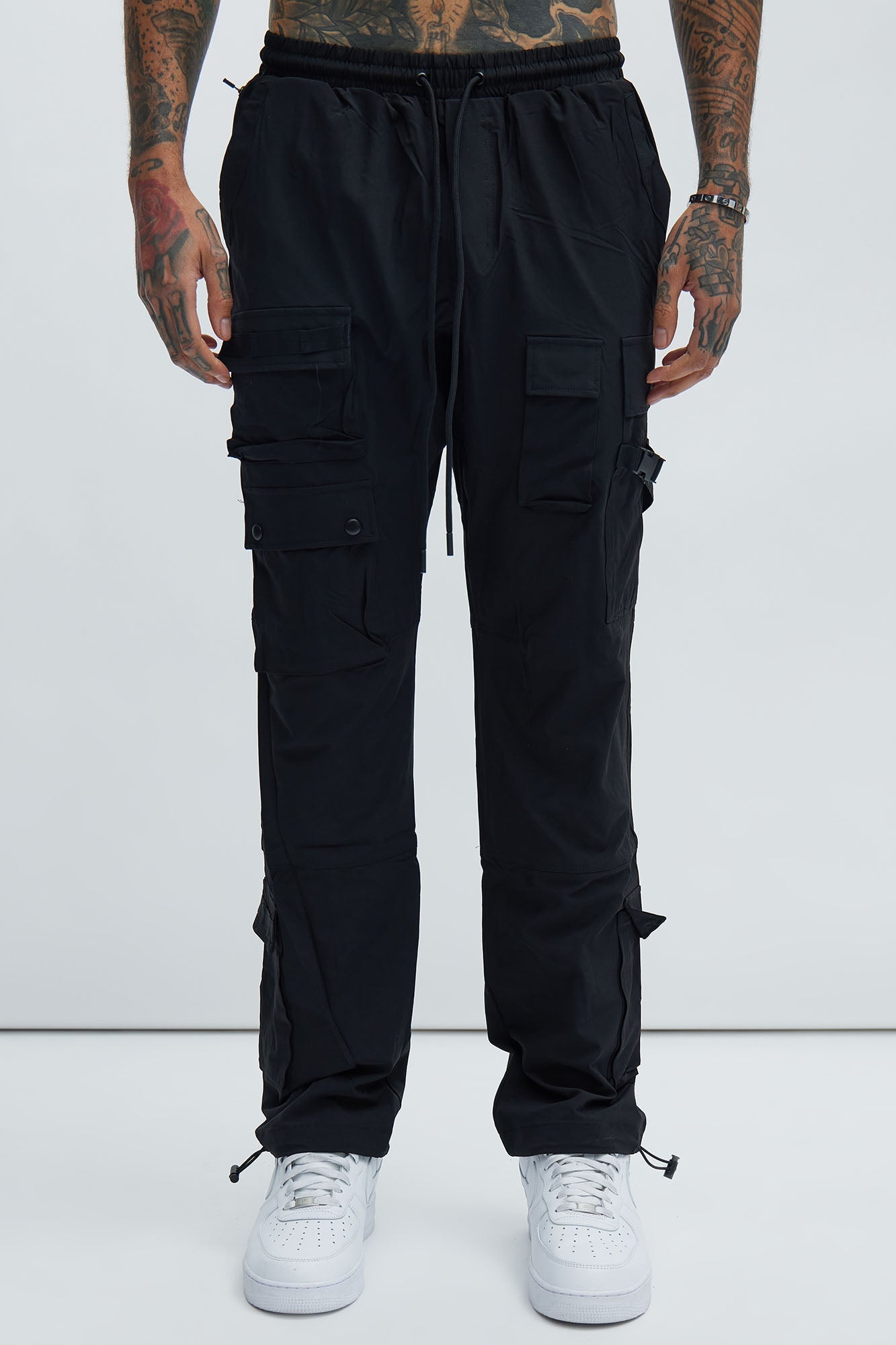 Versatile Slim Cargo Pants - Black