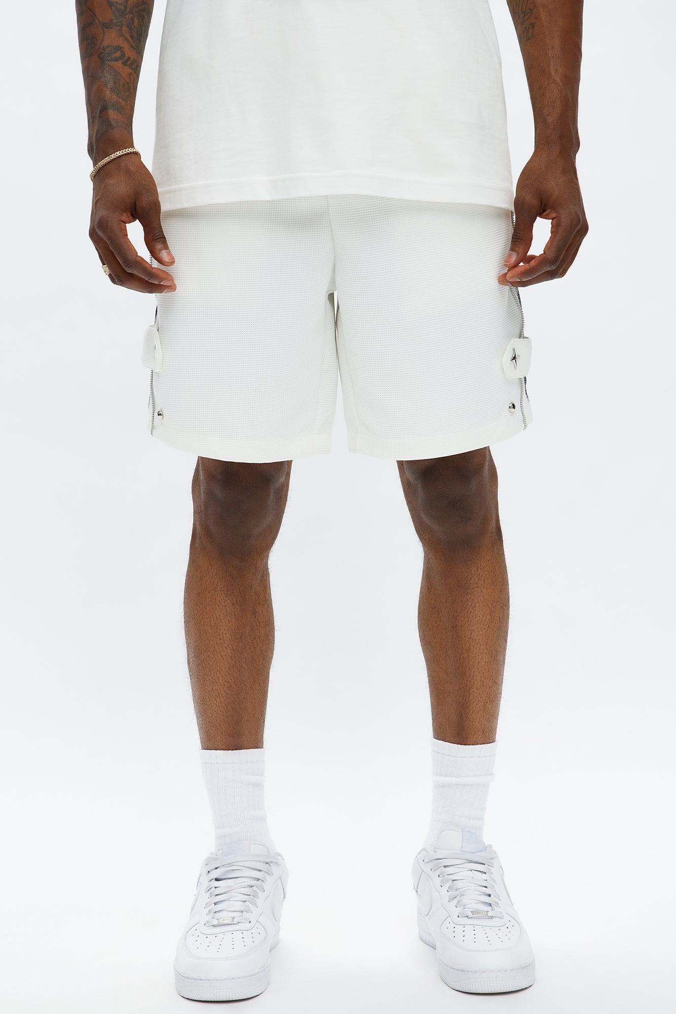 Relaxed Bright Stars Shorts - White