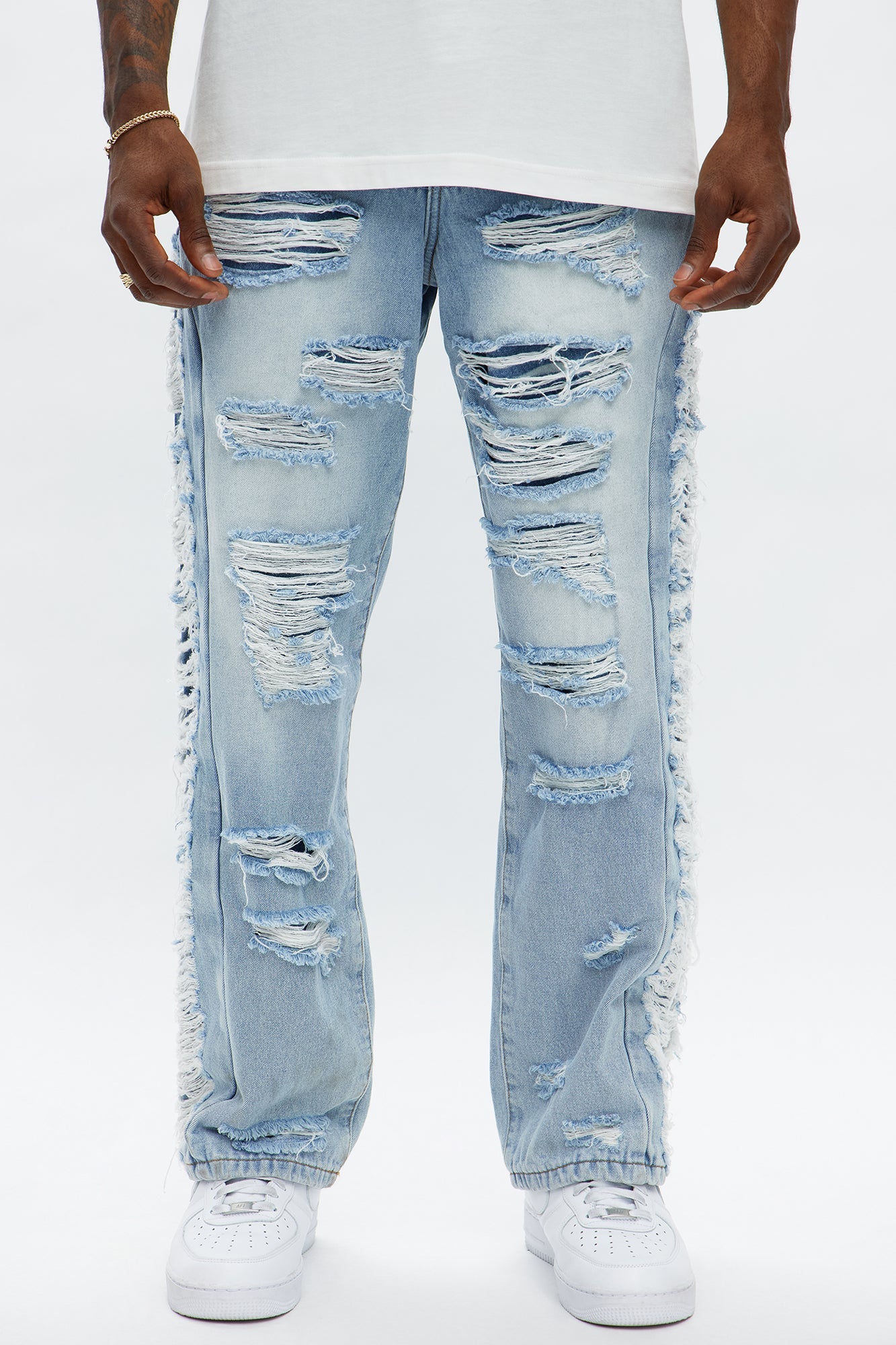 Baggy Busy In These Streets Destroyed Jeans - Light Blue Wash