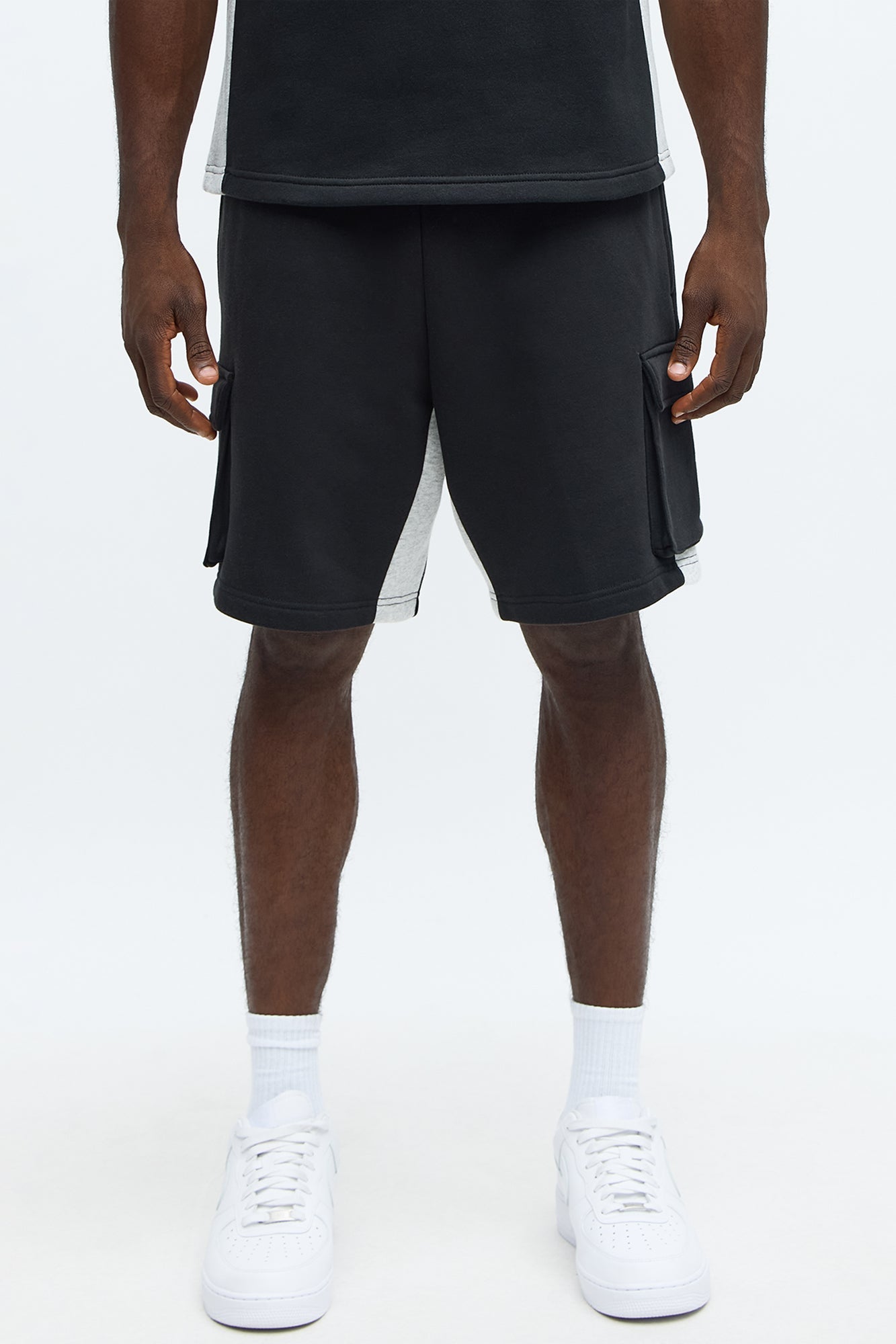 Tyson Relaxed Paneled Cargo Shorts - Black/combo