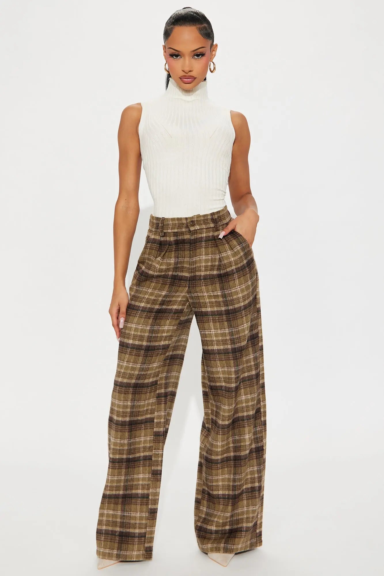 Out Your League Plaid Wide Leg Pant 33″ - Brown/combo