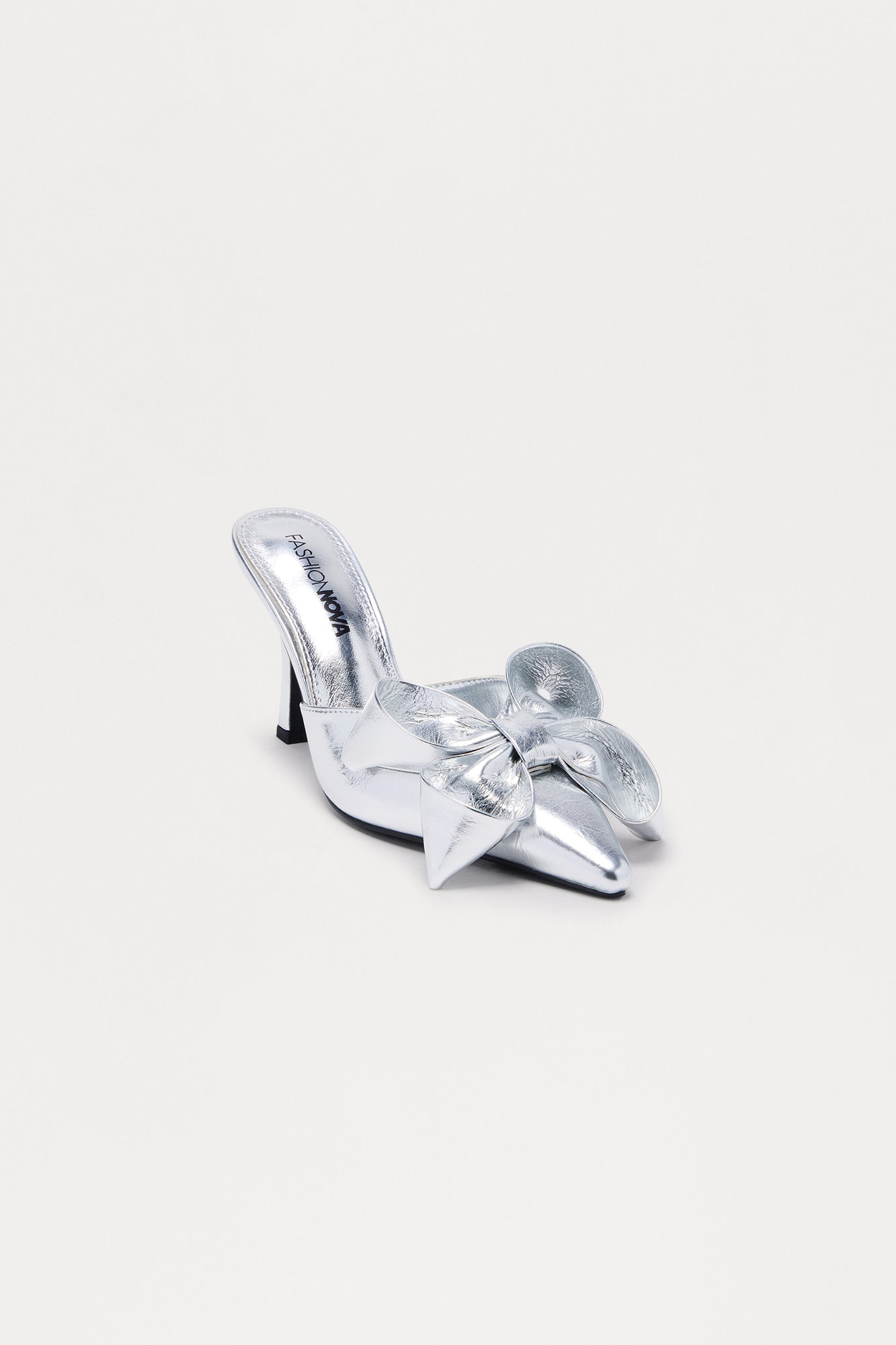 Shia Bow Pumps - Silver