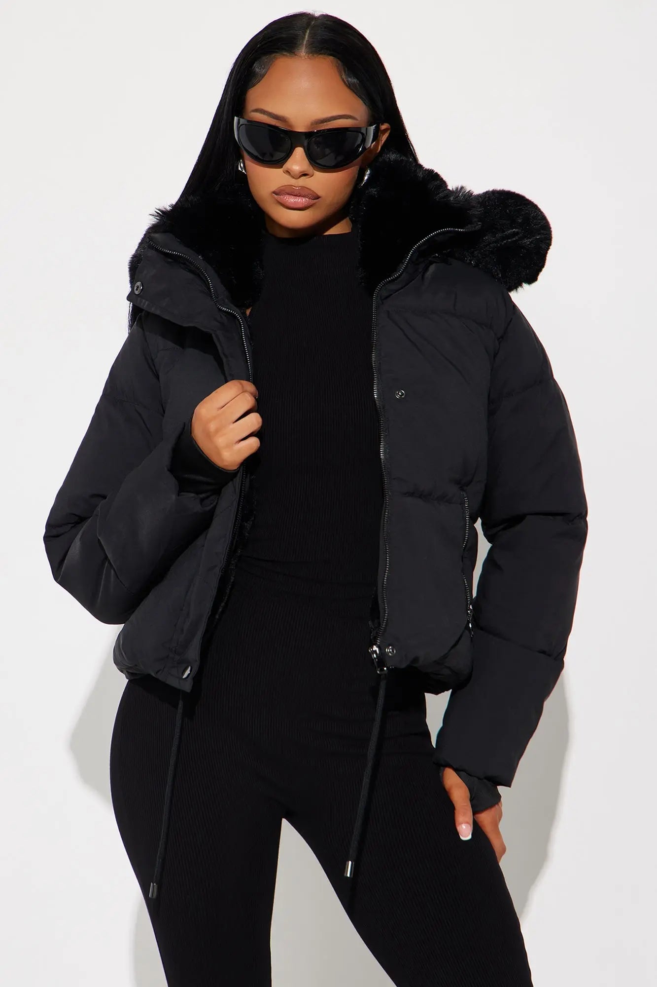 Put It On Ice Hooded Puffer Jacket - Black
