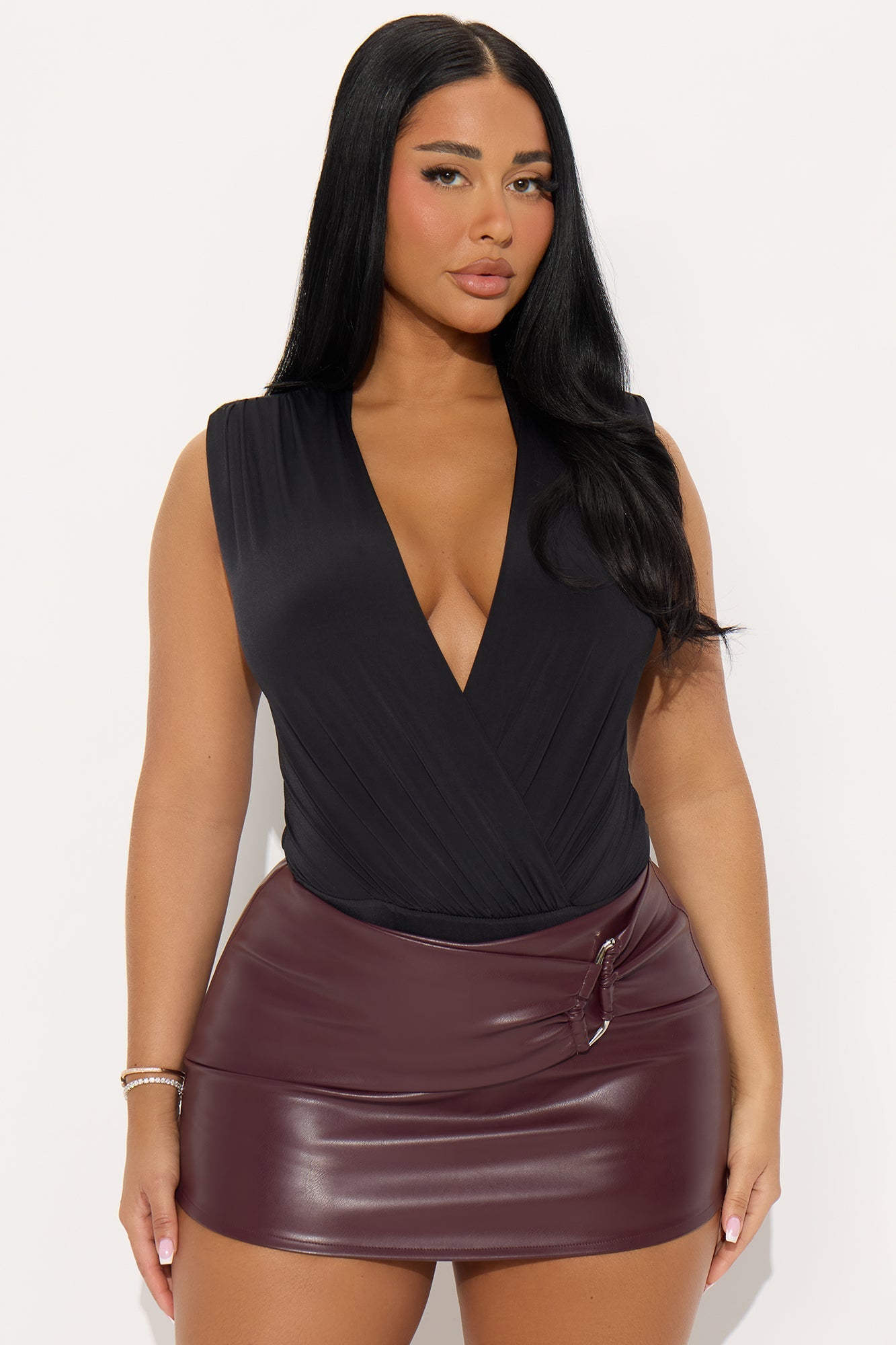 GNO Vibes Hardware Faux Leather Micro Mini Skort - Wine