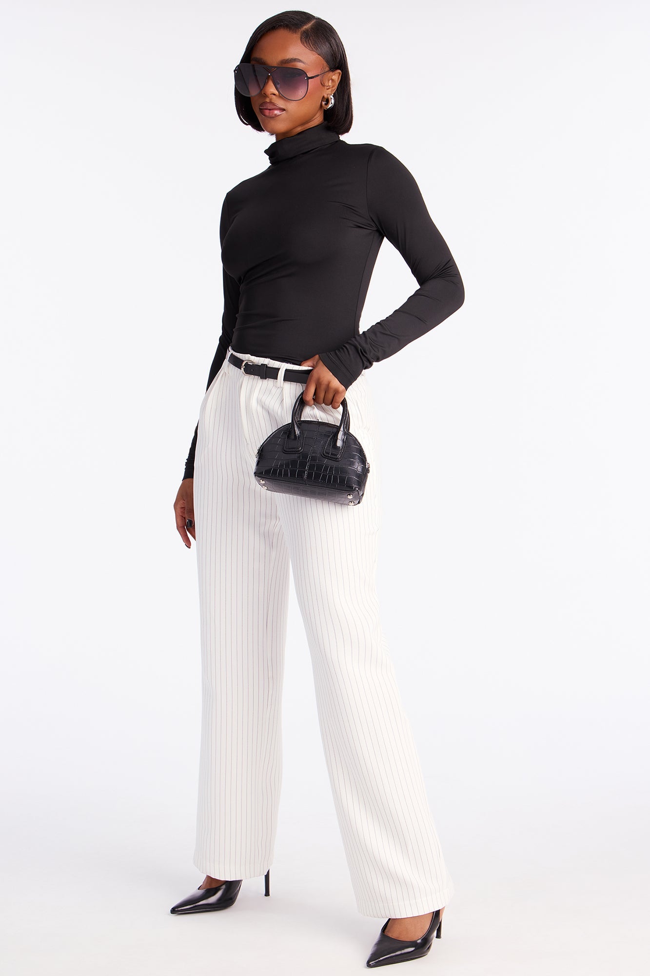 Make A Statement Belted Pinstripe Trouser Pant 31.5 - Off White