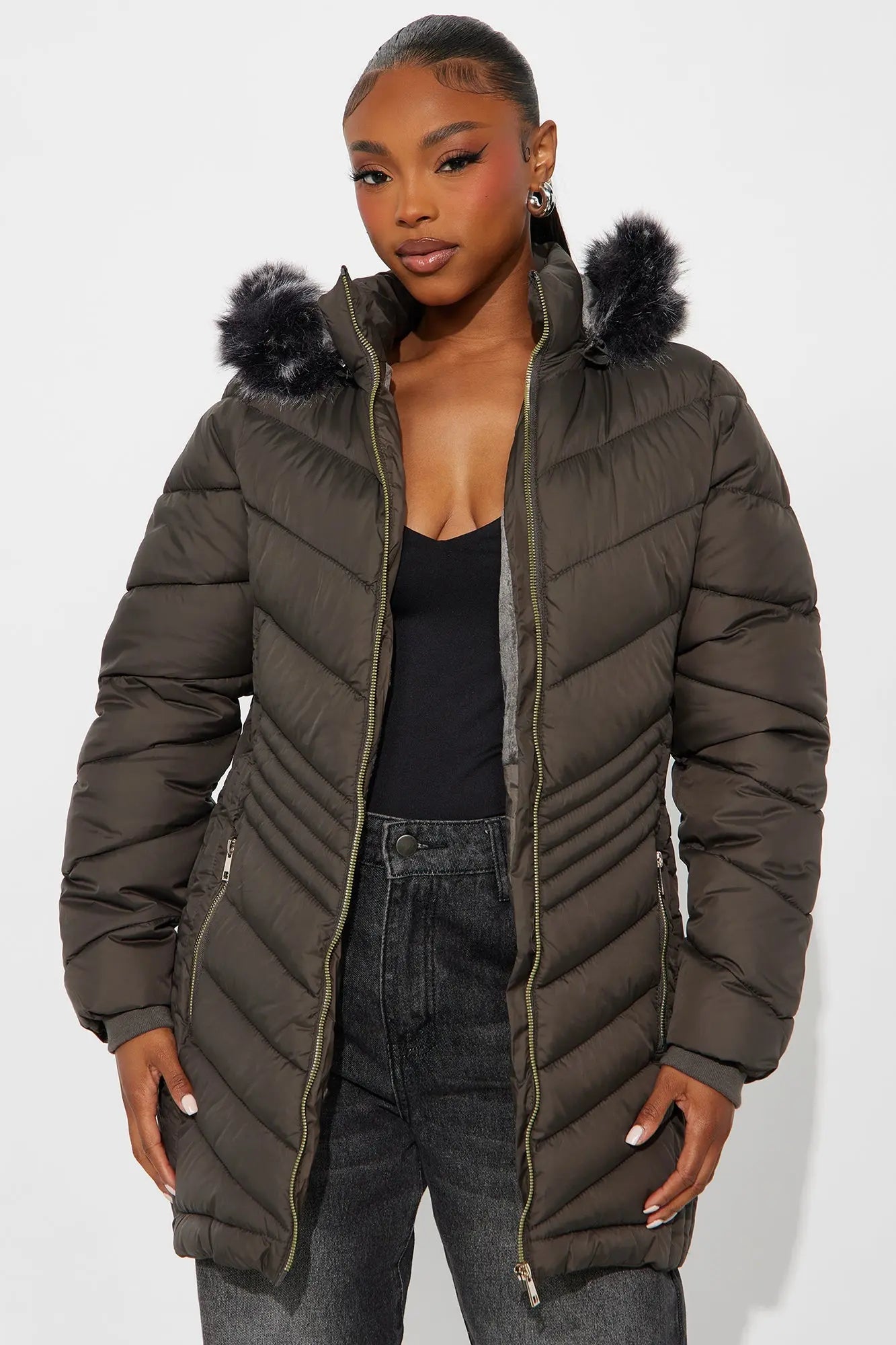 Ski Date Hooded Puffer Jacket - Chocolate