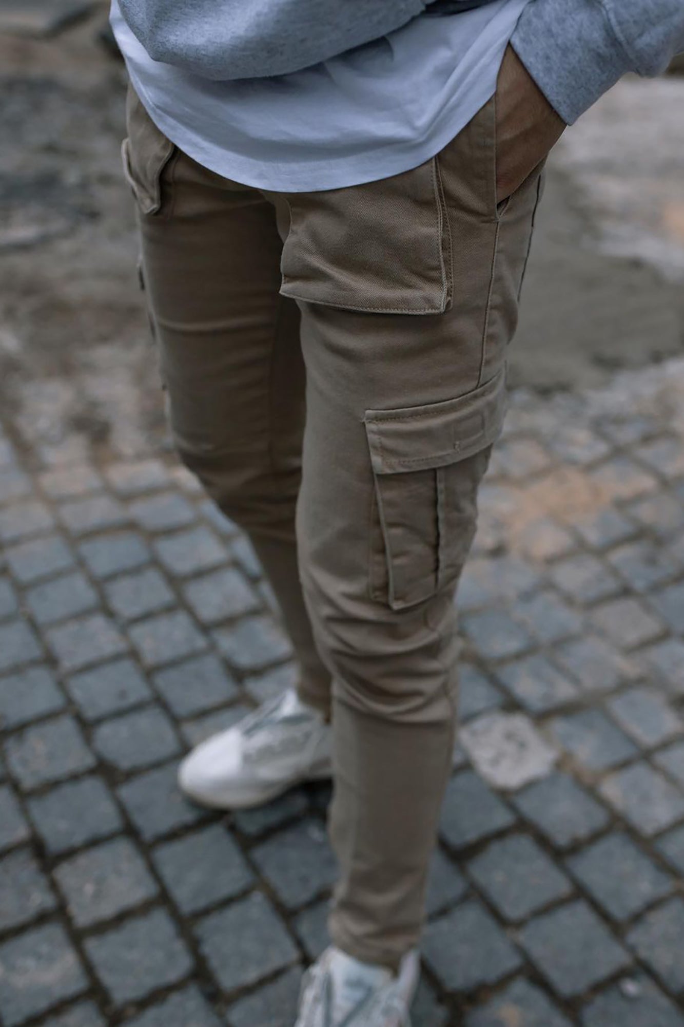 Hunter Slim Cargo Pants - Khaki