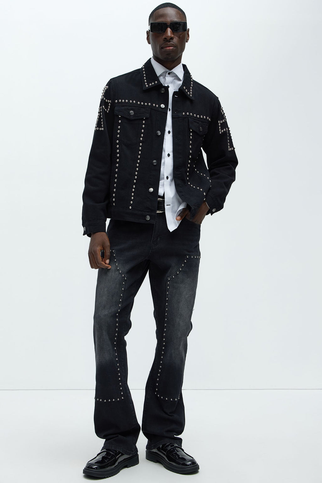 Rivetting Studded Stacked Slim Flare Jeans - Black