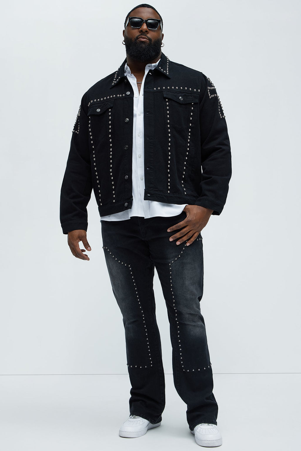 Rivetting Studded Stacked Slim Flare Jeans - Black