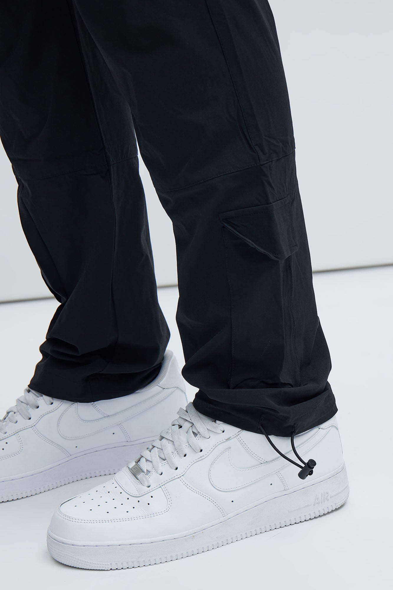 Versatile Slim Cargo Pants - Black
