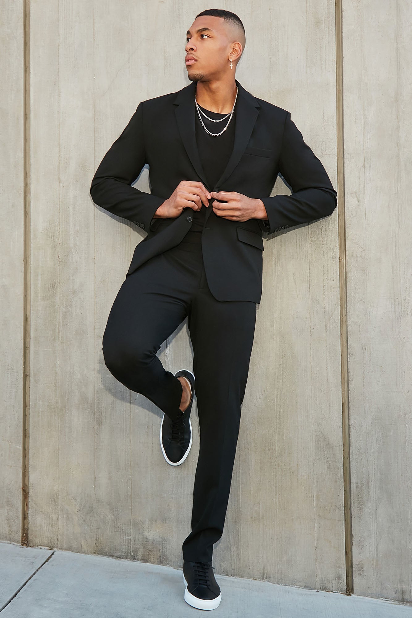 The Modern Stretch Suit Jacket - Black