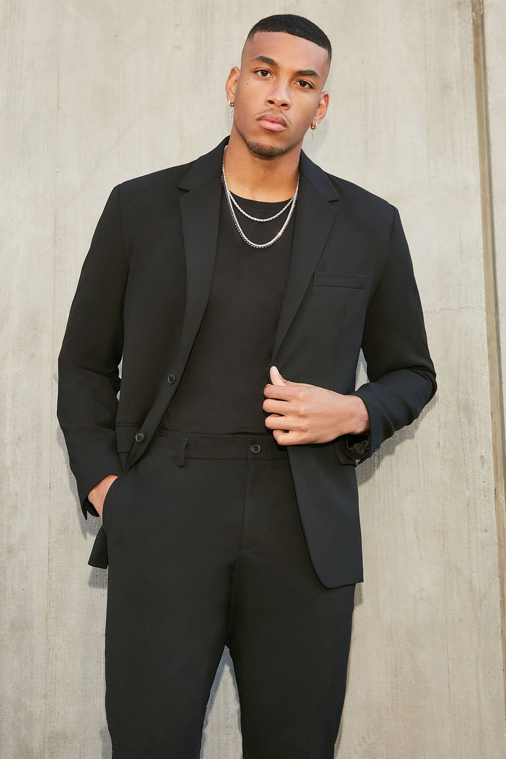 The Modern Stretch Suit Jacket - Black