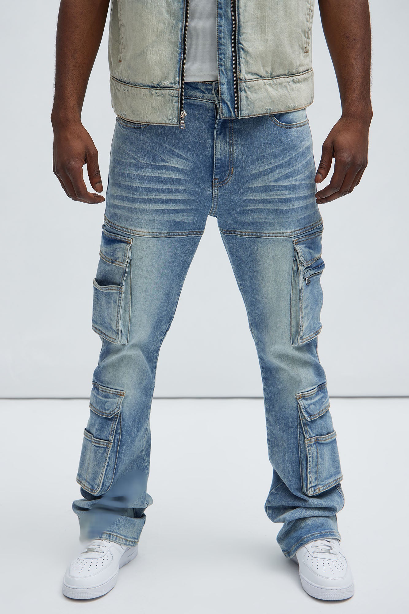 Romance Slim Stacked Flare Jeans - Light Blue Wash