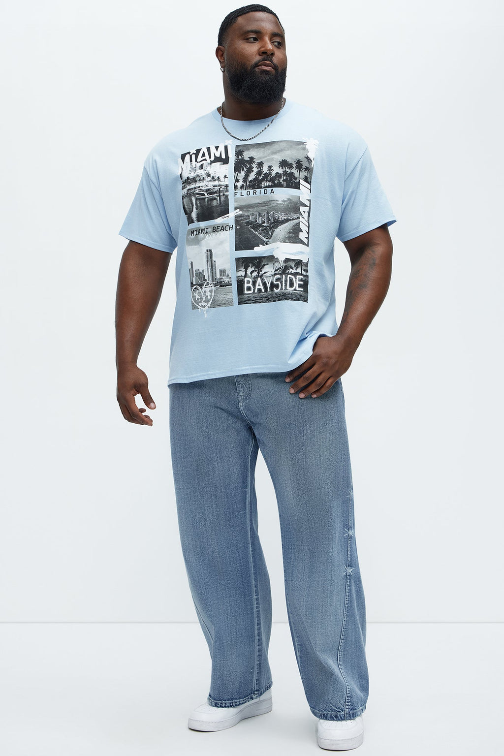 Seams Barbed Baggy Jeans - Light Wash