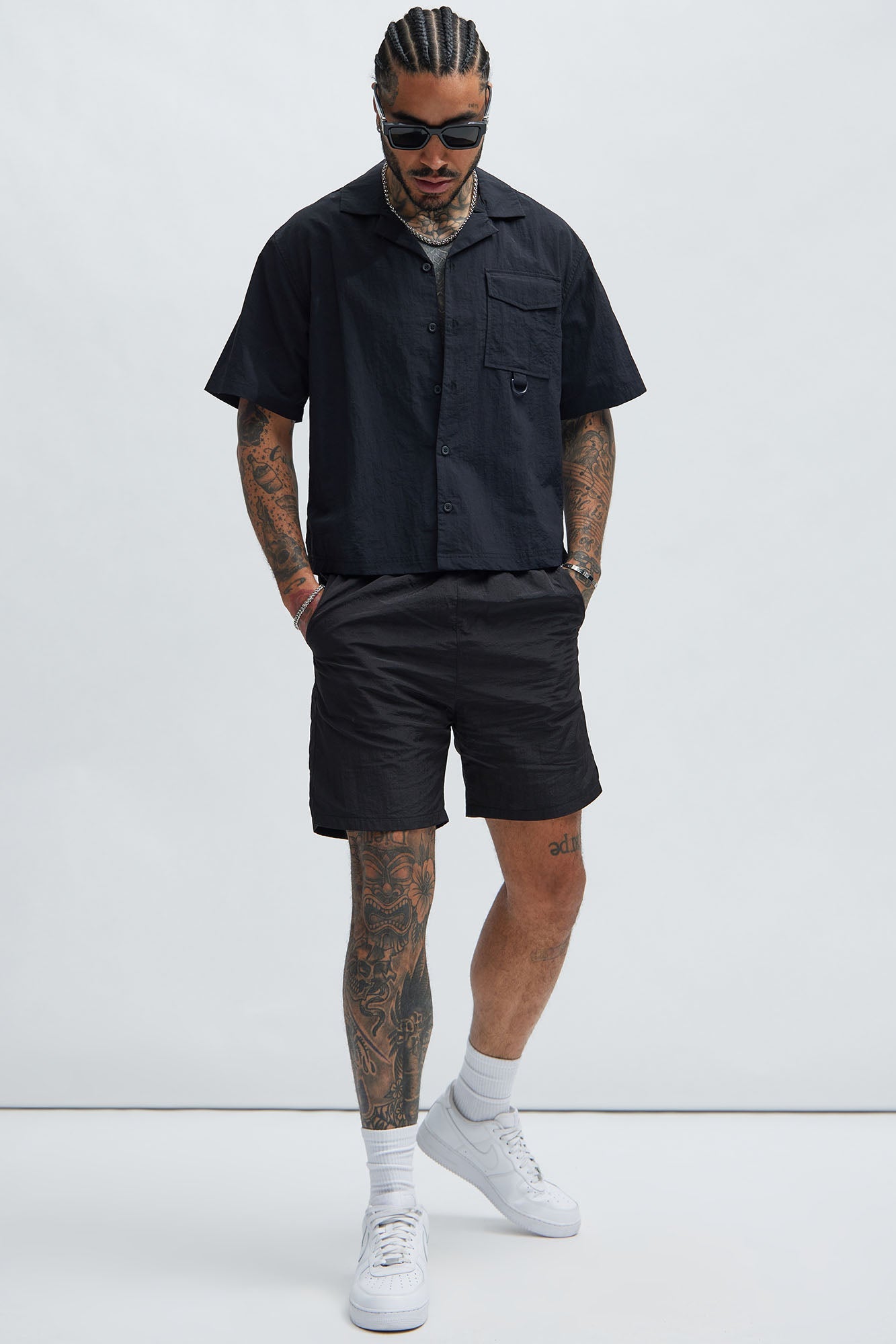 Bro Down Shorts - Black