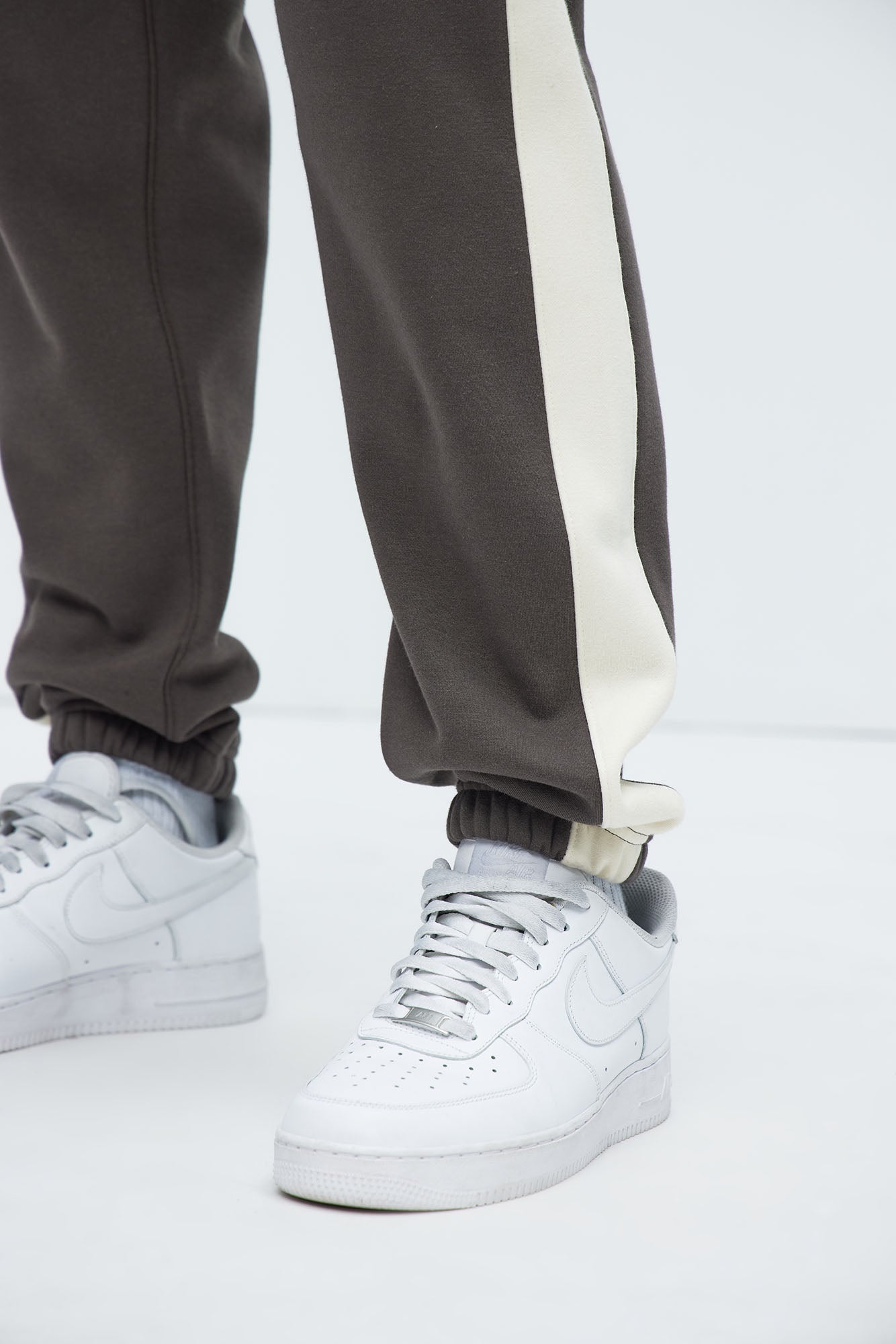 Tyson Heavyweight Striped Jogger - Olive