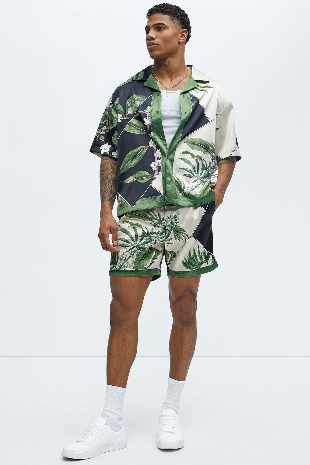 Agrarian Printed Short - Green/combo