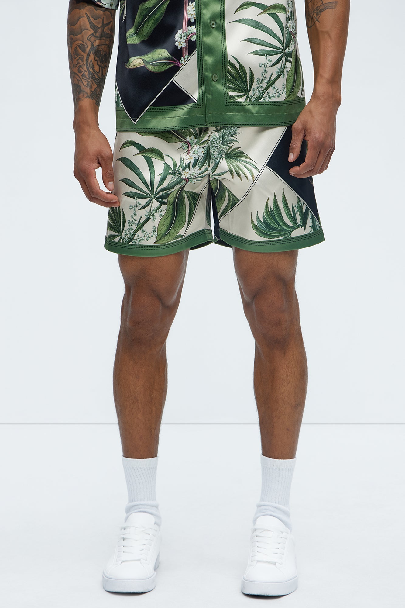 Agrarian Printed Short - Green/combo