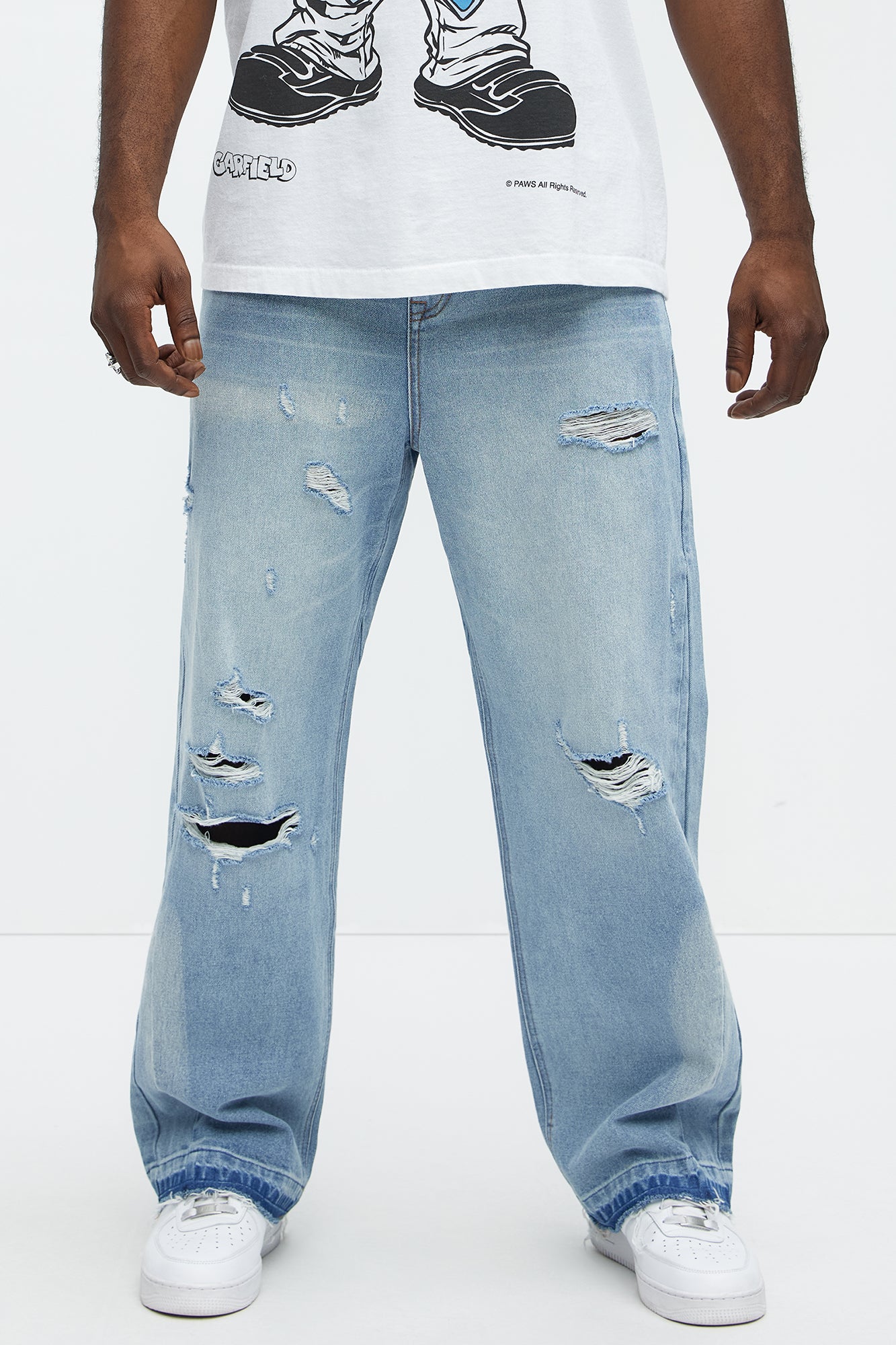 Beach Bum Distressed Baggy Jeans - Light Wash