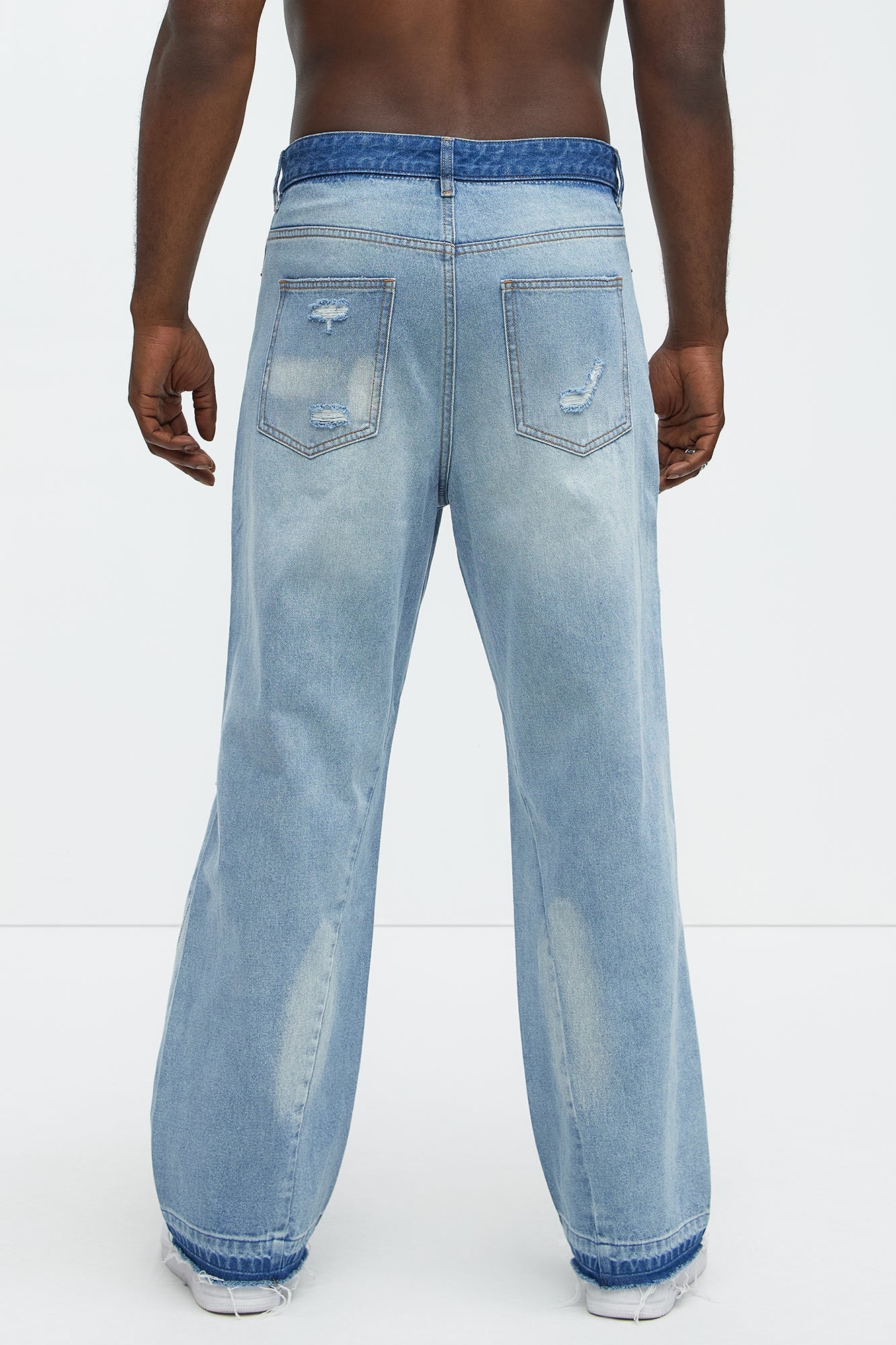 Beach Bum Distressed Baggy Jeans - Light Wash