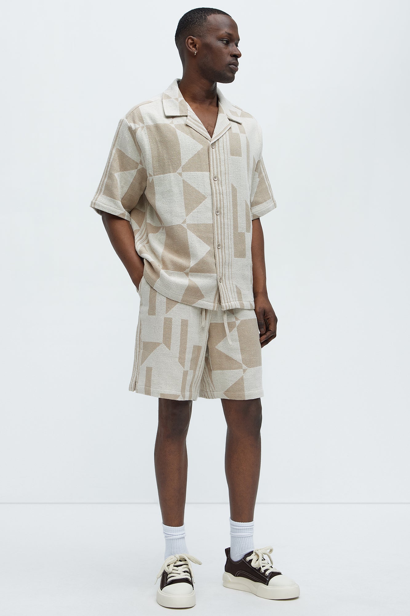 Abstract Relaxed Shorts - Cream/combo