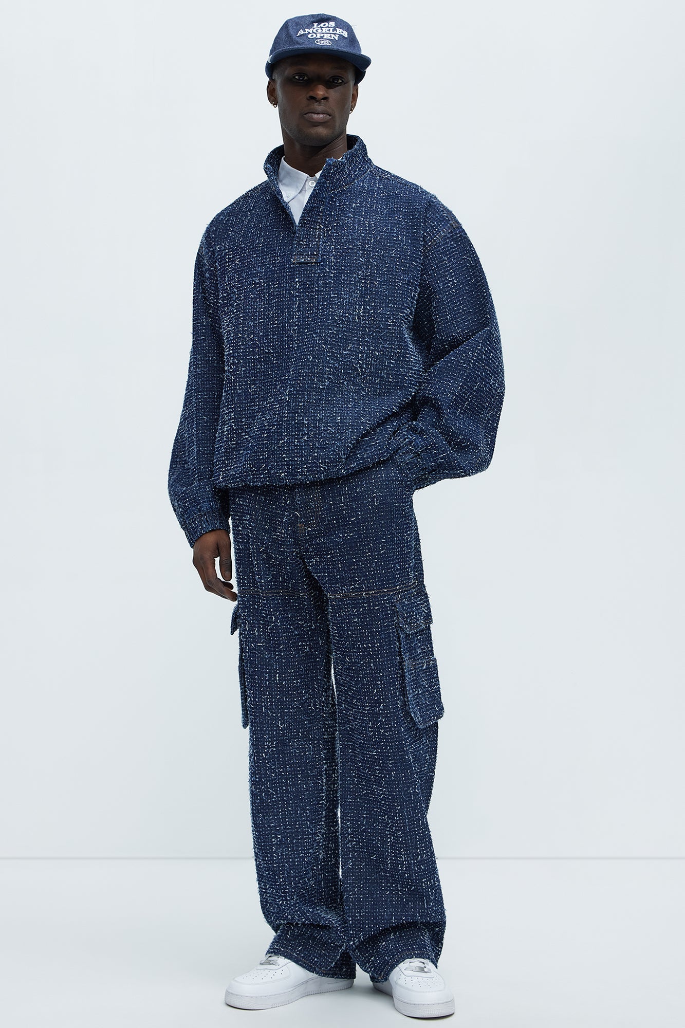 Unleaded Distressed Relaxed Cargo Jeans - Indigo