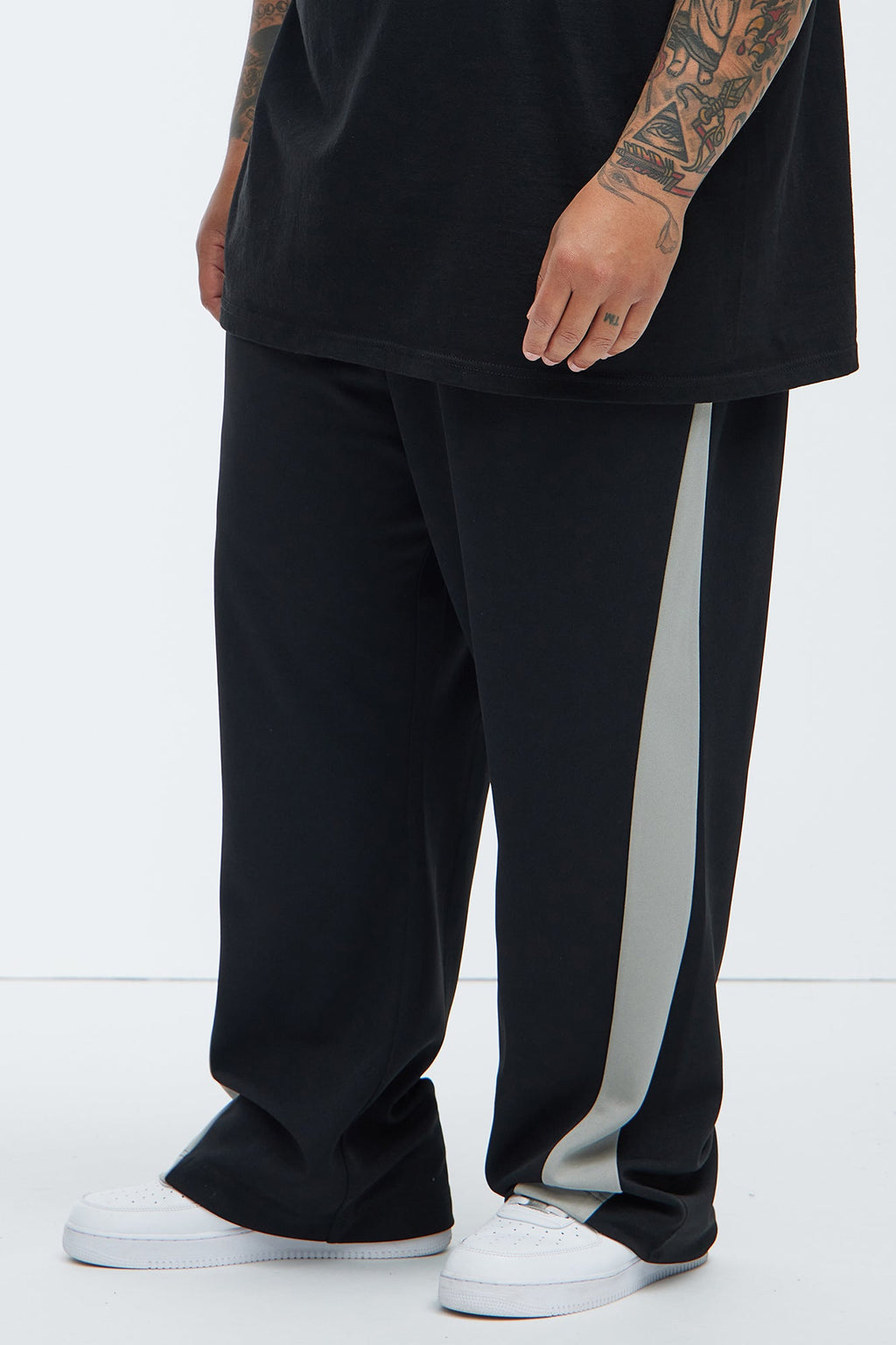 Hopper Relaxed Track Pants - Black