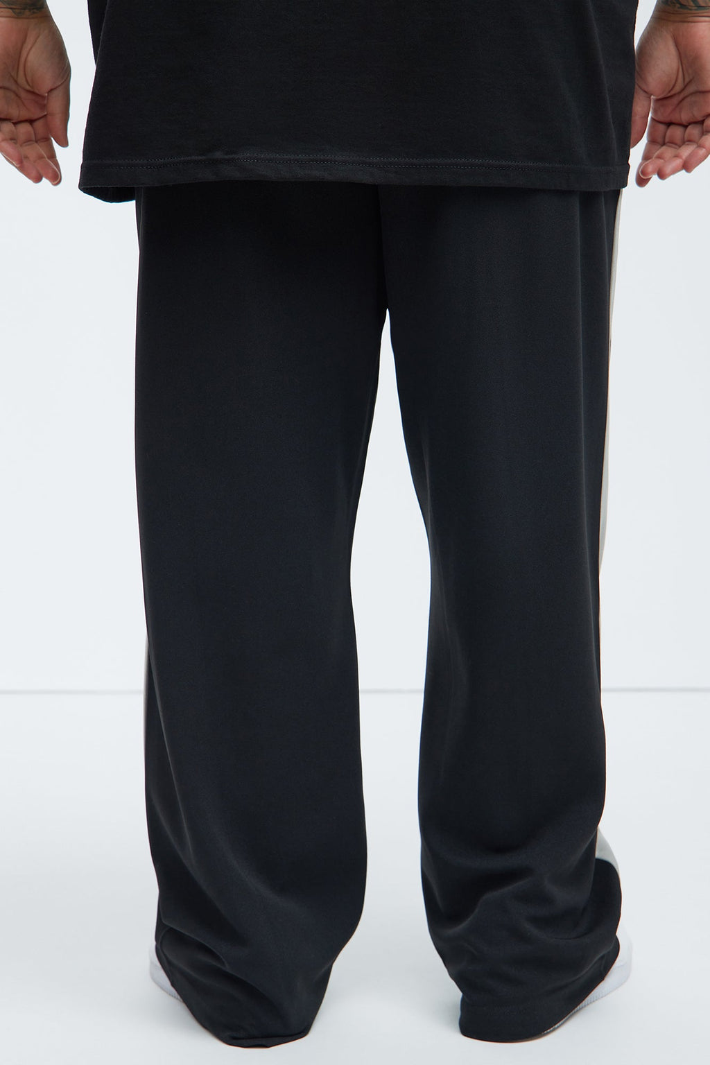 Hopper Relaxed Track Pants - Black