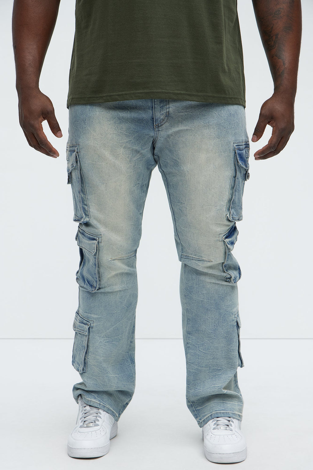 Bidding Skinny Flare Cargo Jeans - Light Wash
