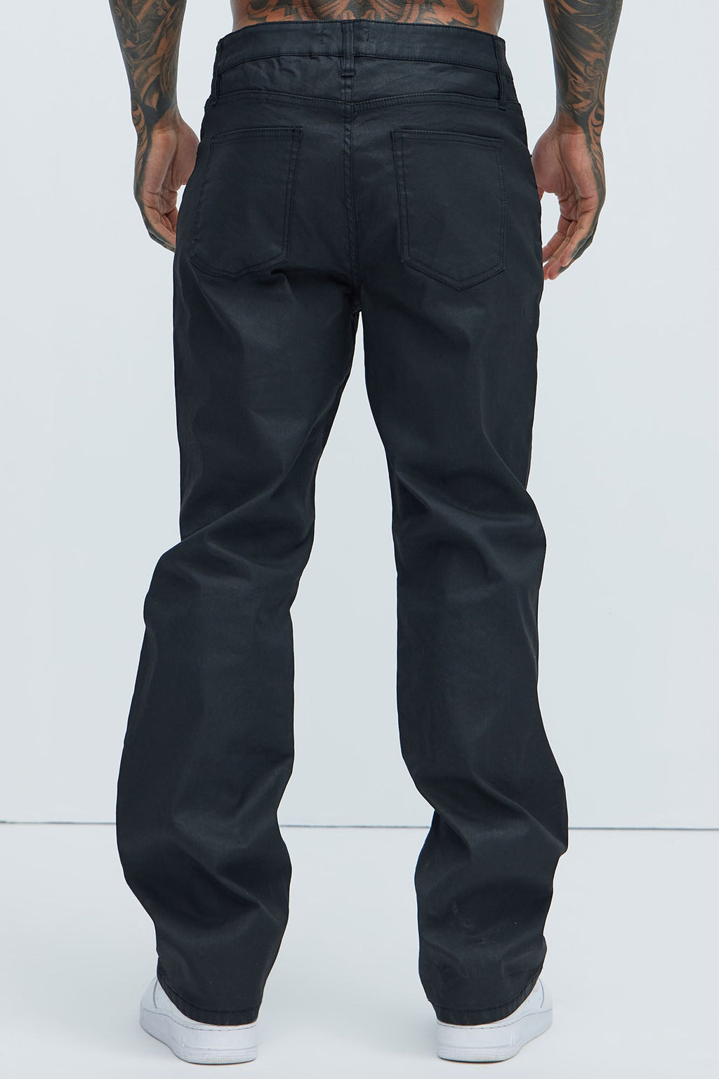Chaos Embroidery Straight Jeans - Black