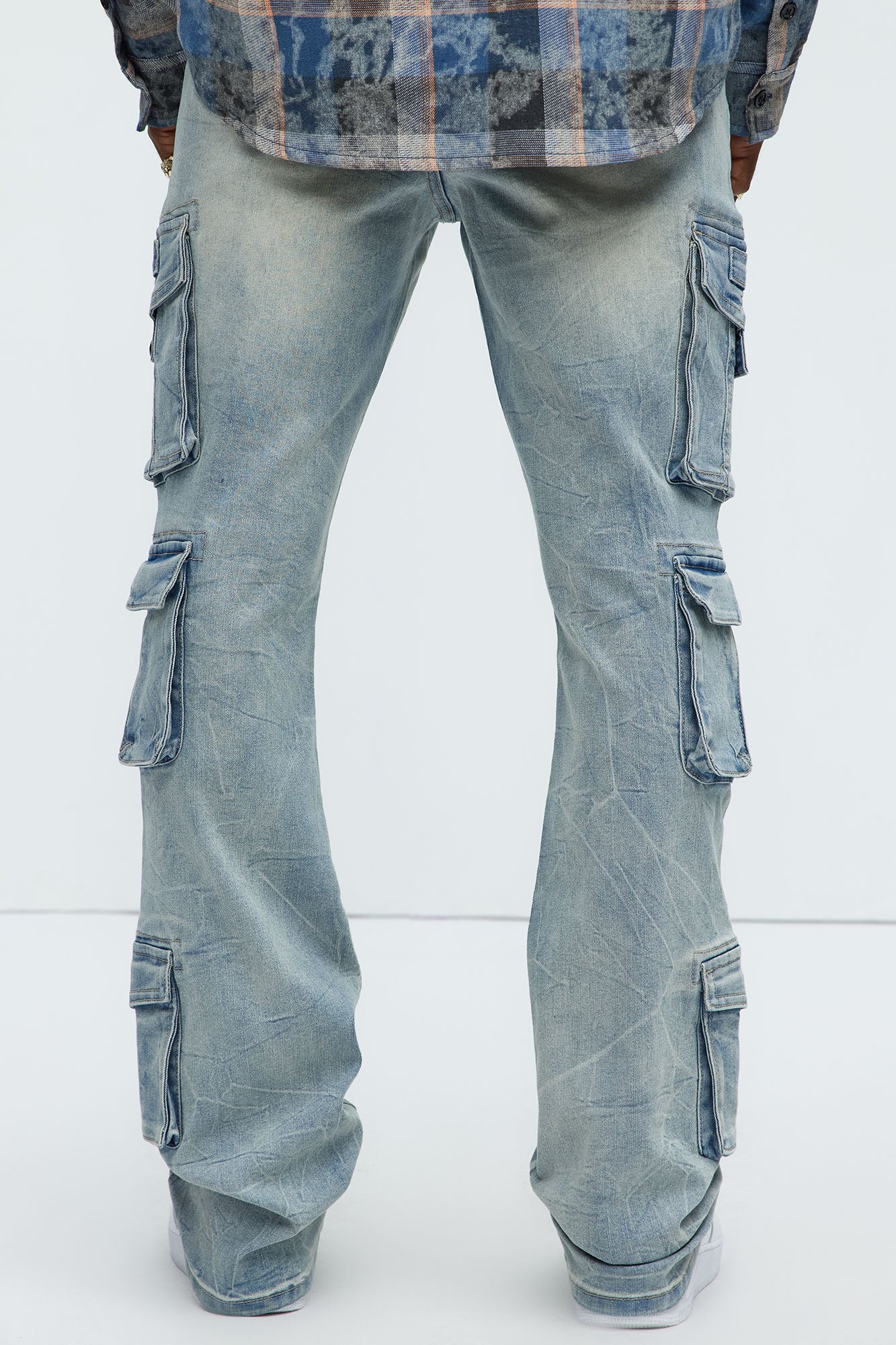 Bidding Skinny Flare Cargo Jeans - Light Wash