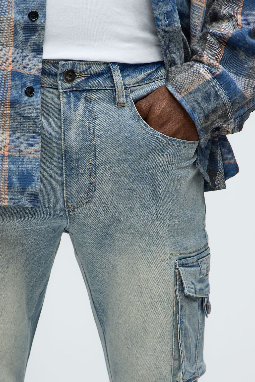 Bidding Skinny Flare Cargo Jeans - Light Wash