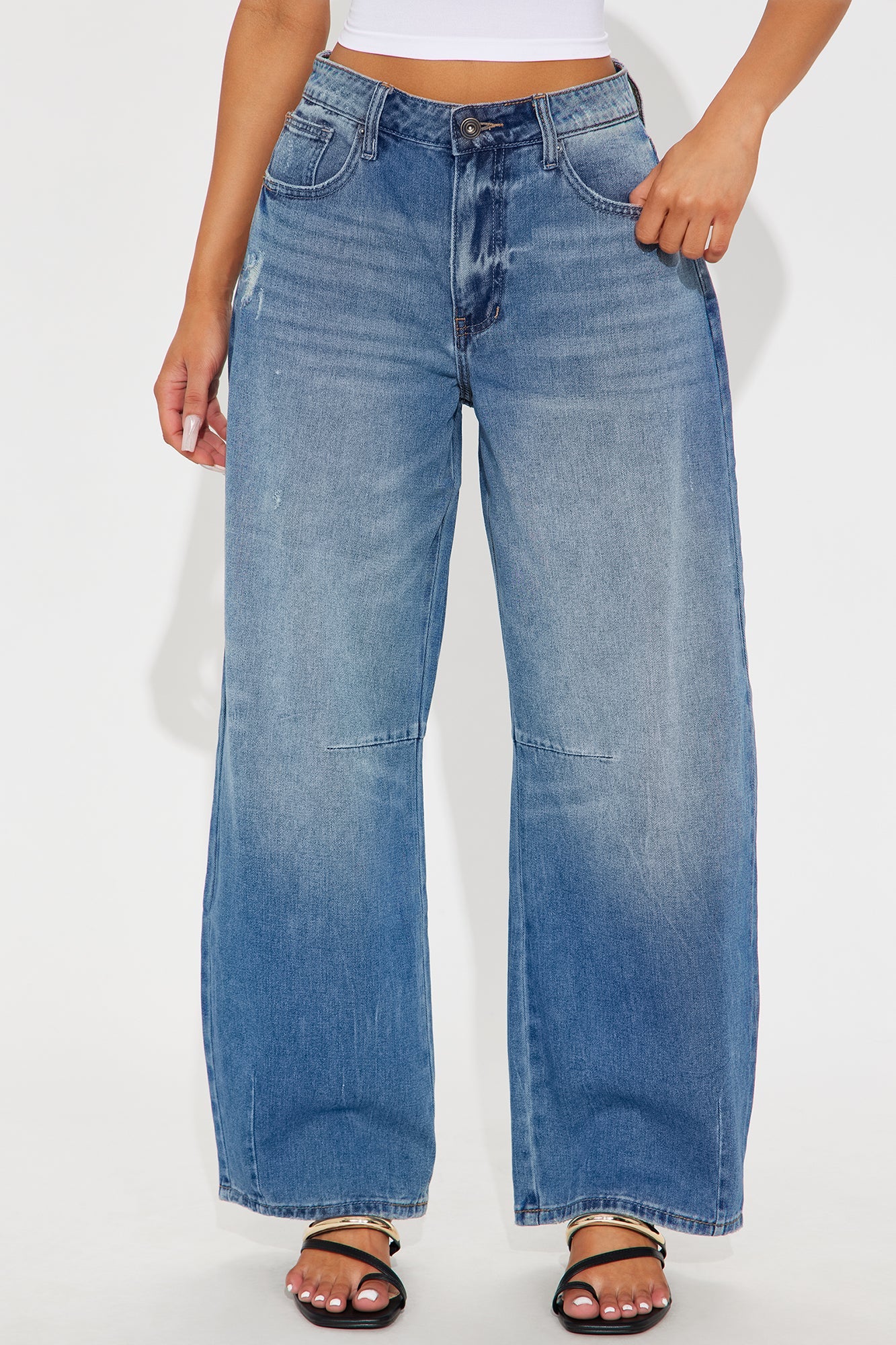 Harper Barrel Leg Jeans - Medium Wash
