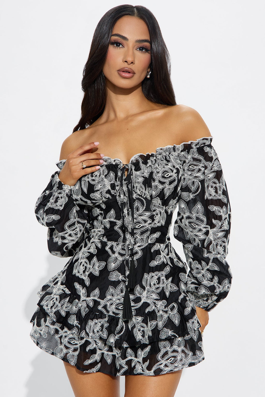 Secret Garden Retreat Romper - Black/White