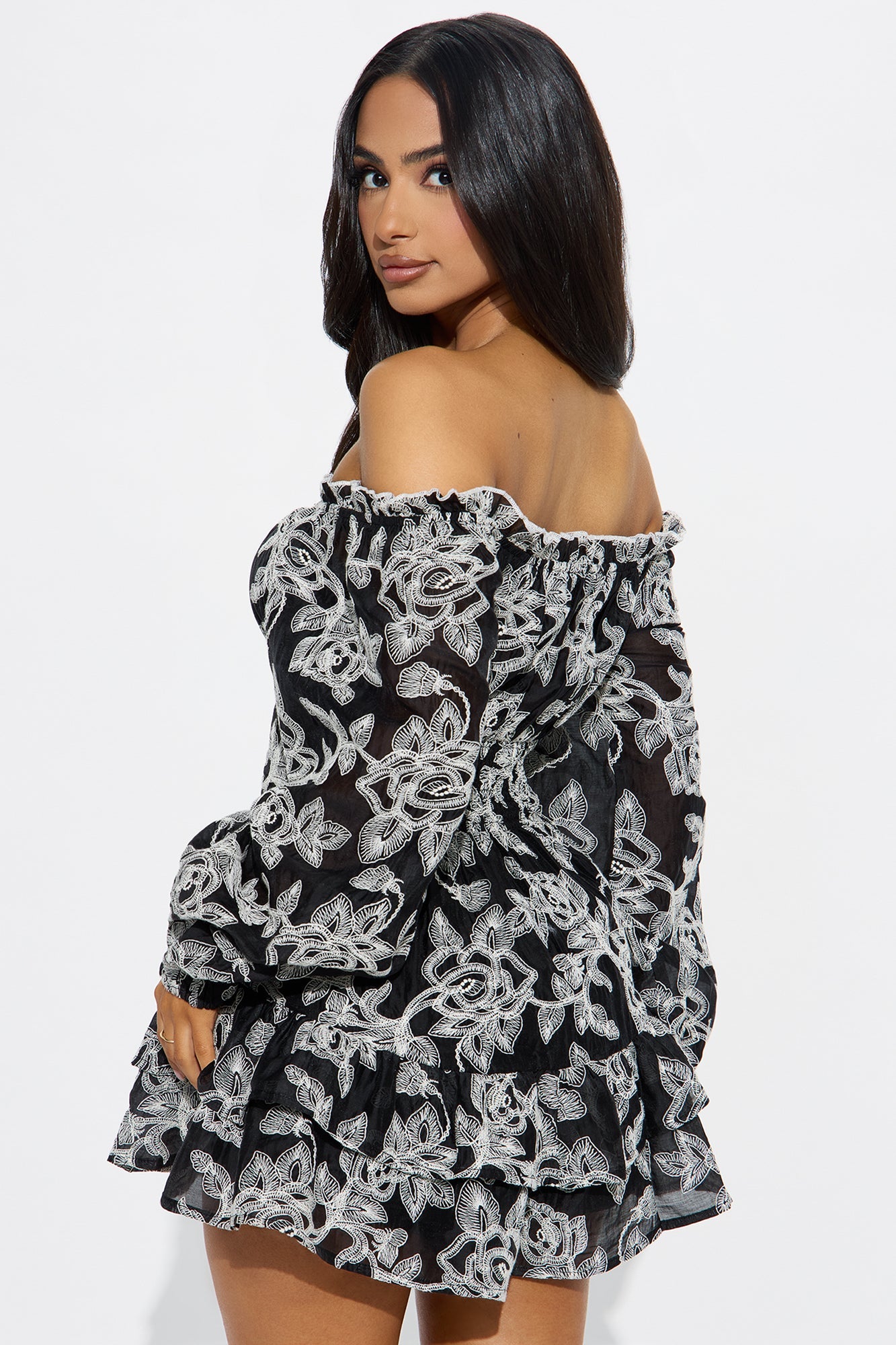 Secret Garden Retreat Romper - Black/White