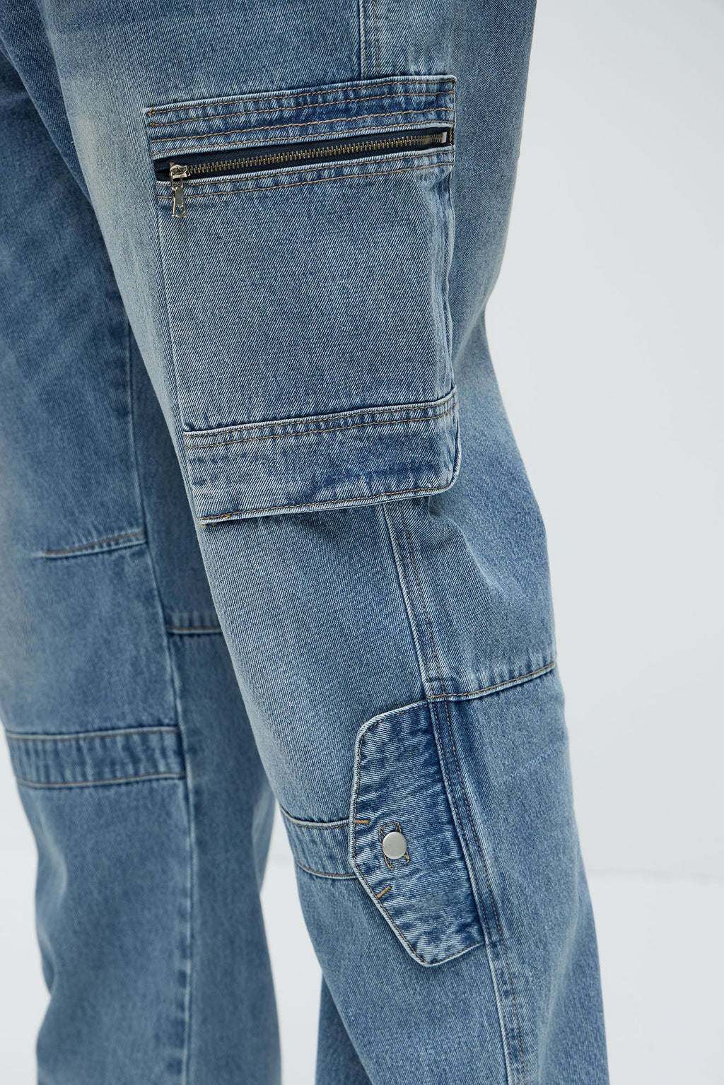 Already Over It Straight Cargo Jeans - Medium Blue Wash
