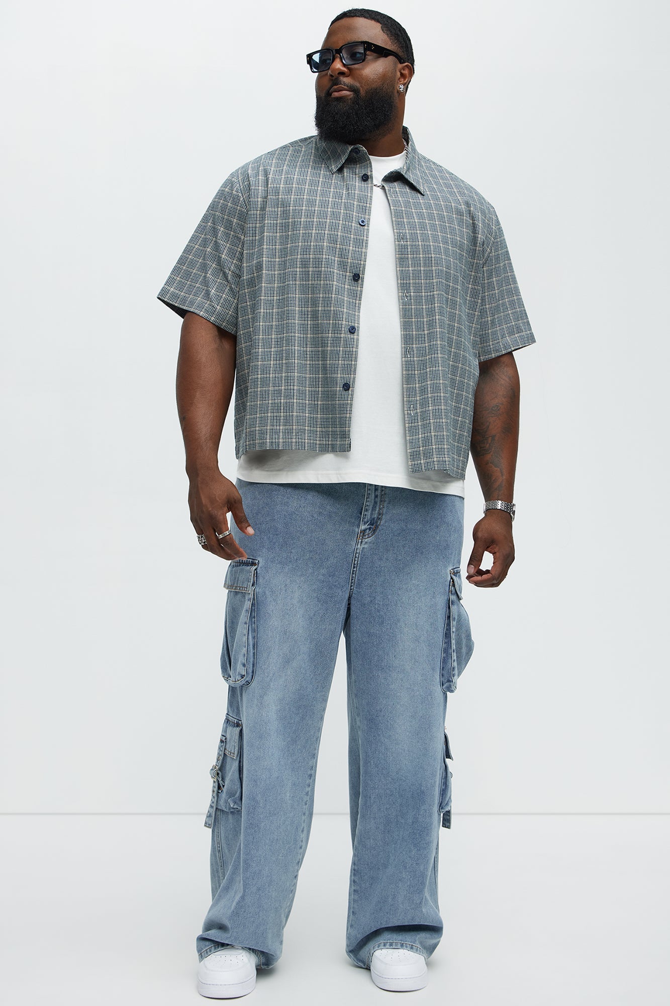 These Streets Cargo Buckle Straps Baggy Jeans - Light Wash