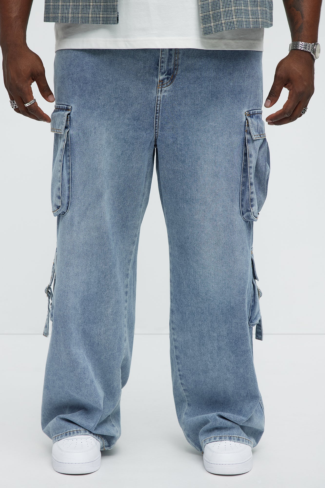 These Streets Cargo Buckle Straps Baggy Jeans - Light Wash