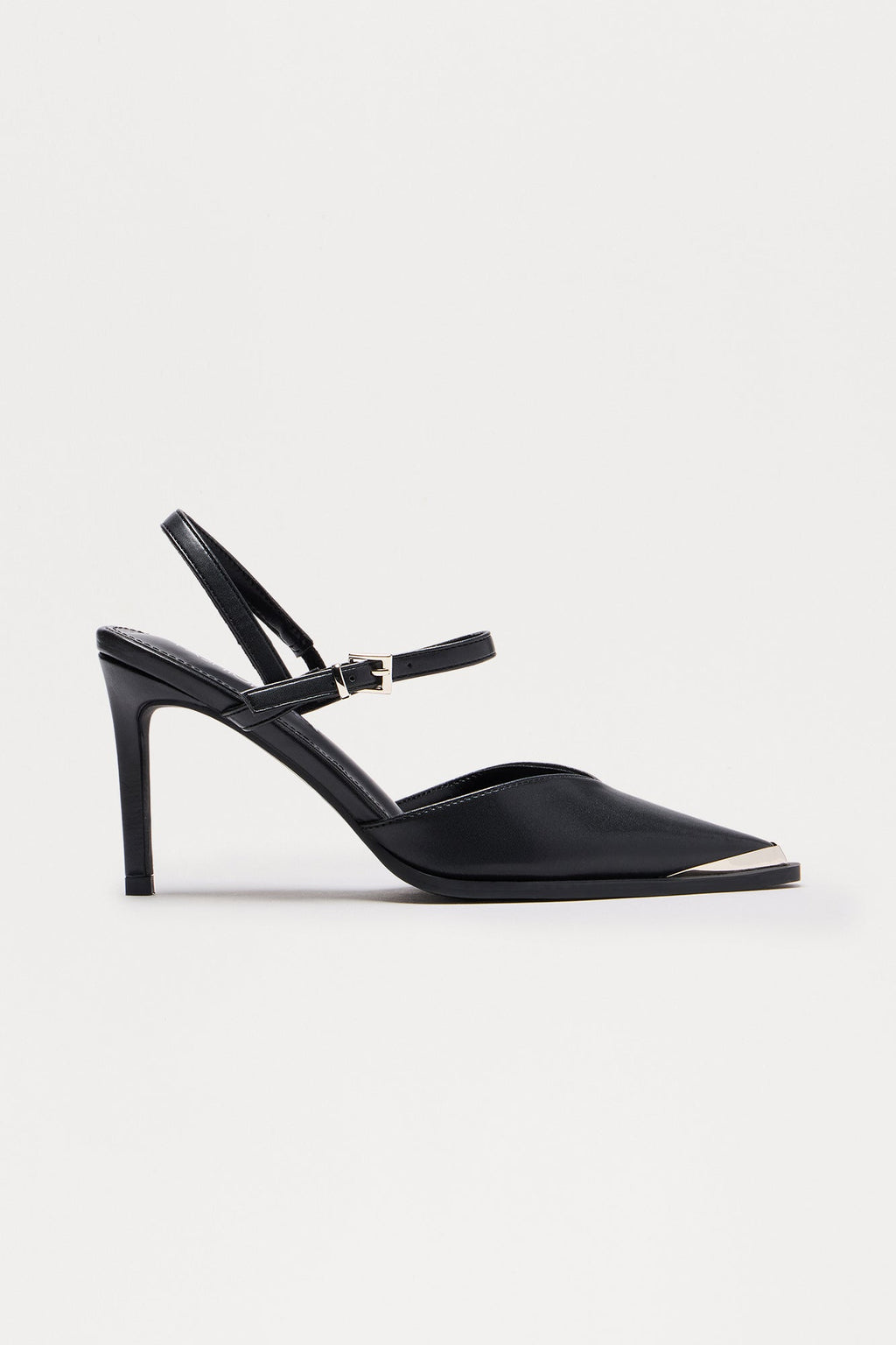 Akira Pumps - Black