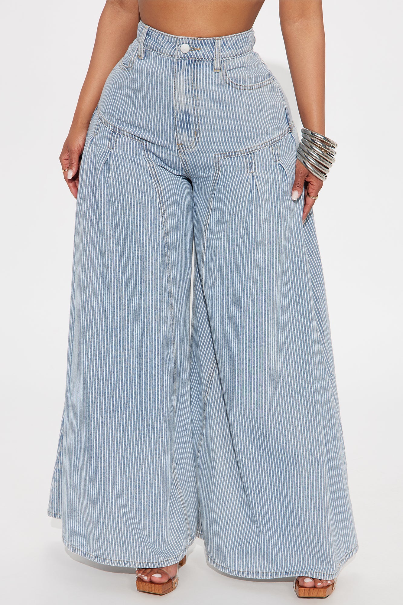 Coastal Drift Flowy Denim Wide Leg Jeans - Light Wash