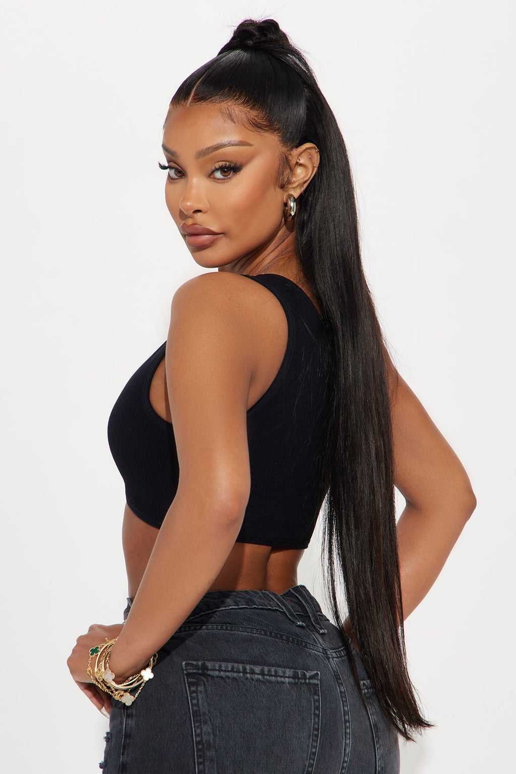 Set The Vibe Buckle Top - Black