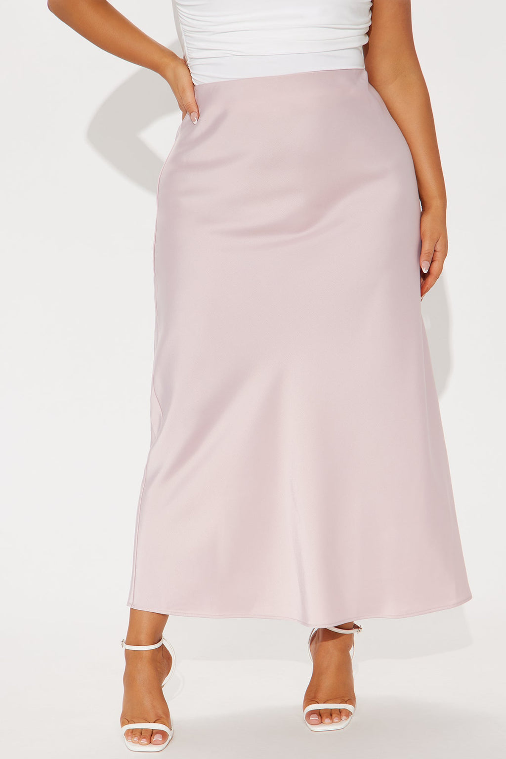 Brunch to GNO Satin Maxi Skirt - Blush