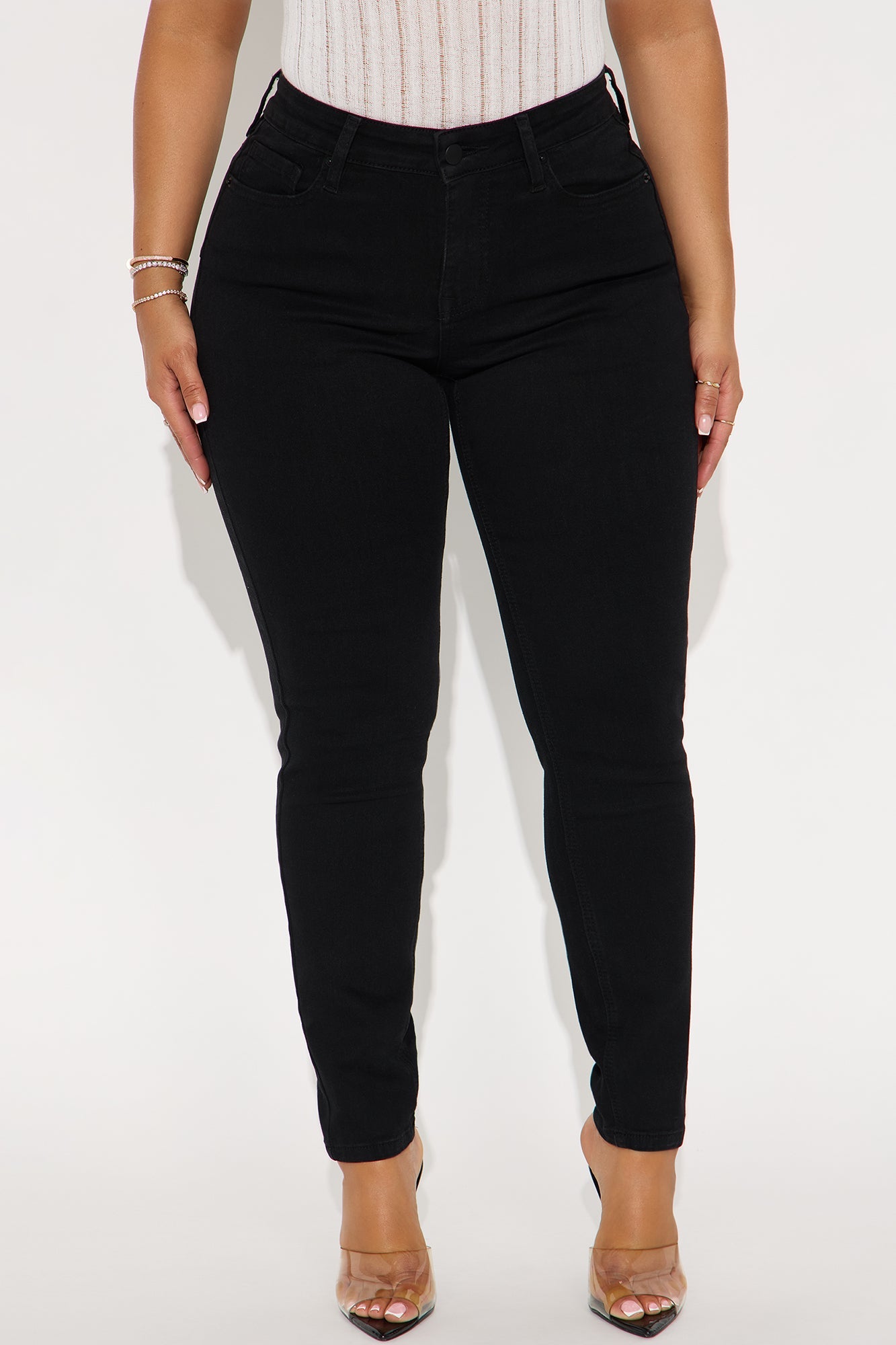 Vibe Check Curvy Stretch Skinny Jeans - Black