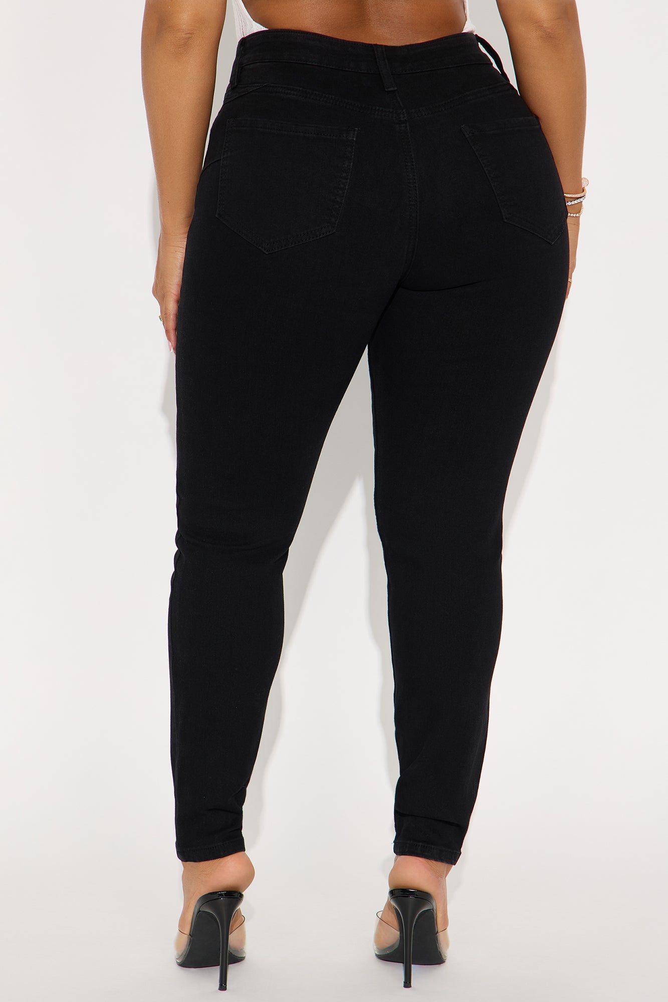 Vibe Check Curvy Stretch Skinny Jeans - Black