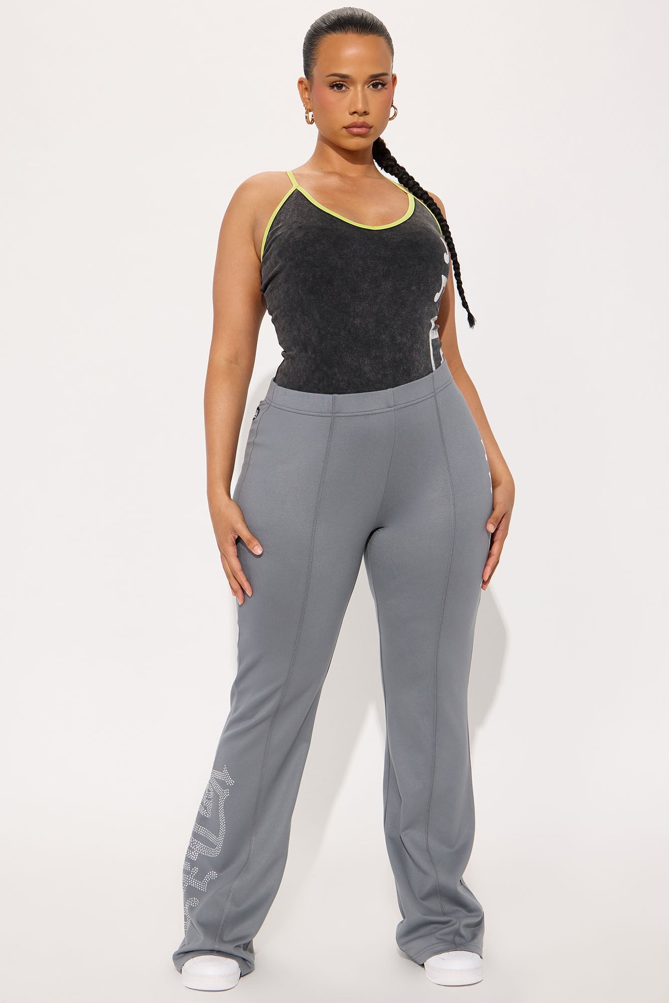 Von Dutch Rhinestone Washed Flared Pant - Charcoal/combo