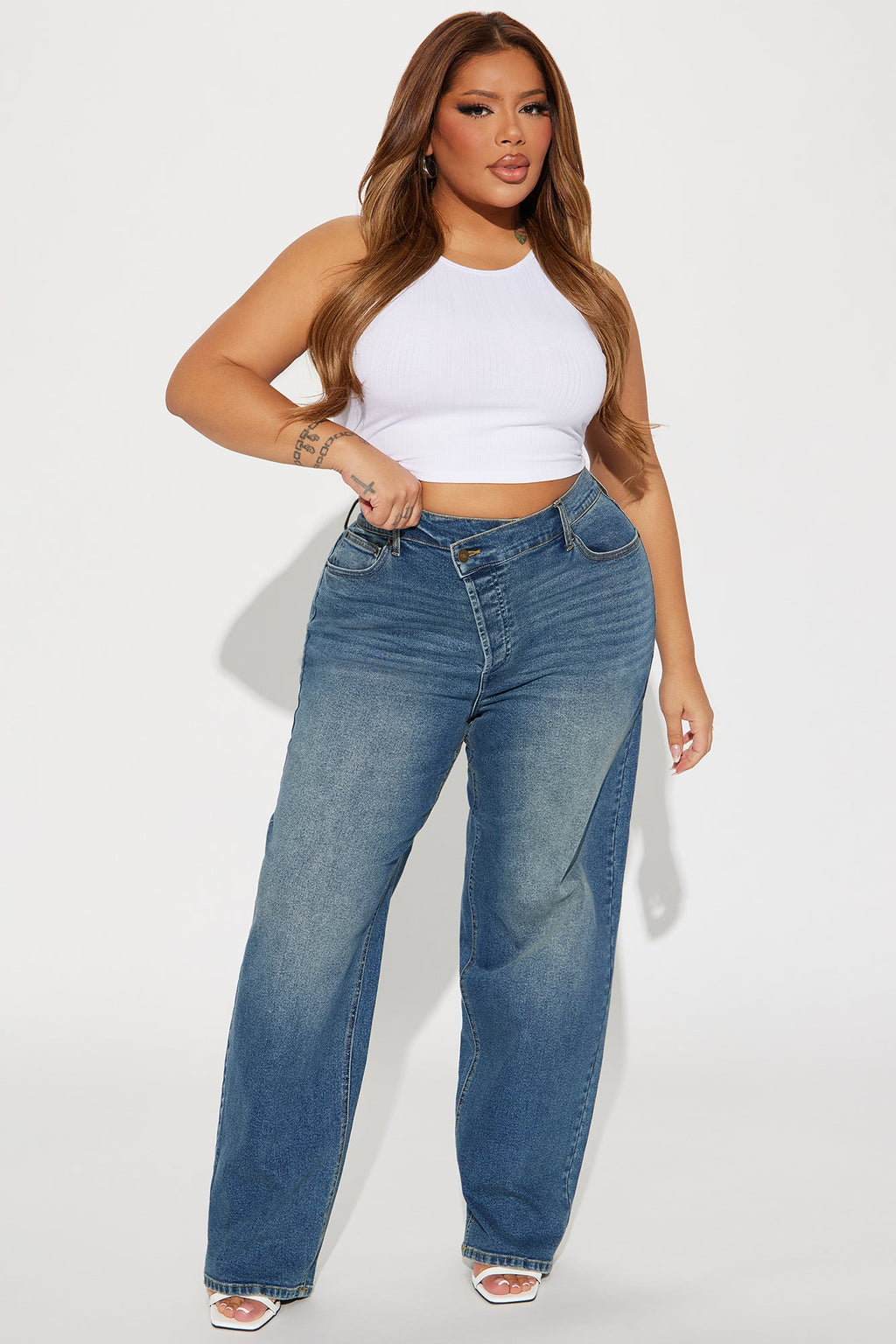 In Sync Stretch Crossover Straight Leg Jeans - Dark Wash