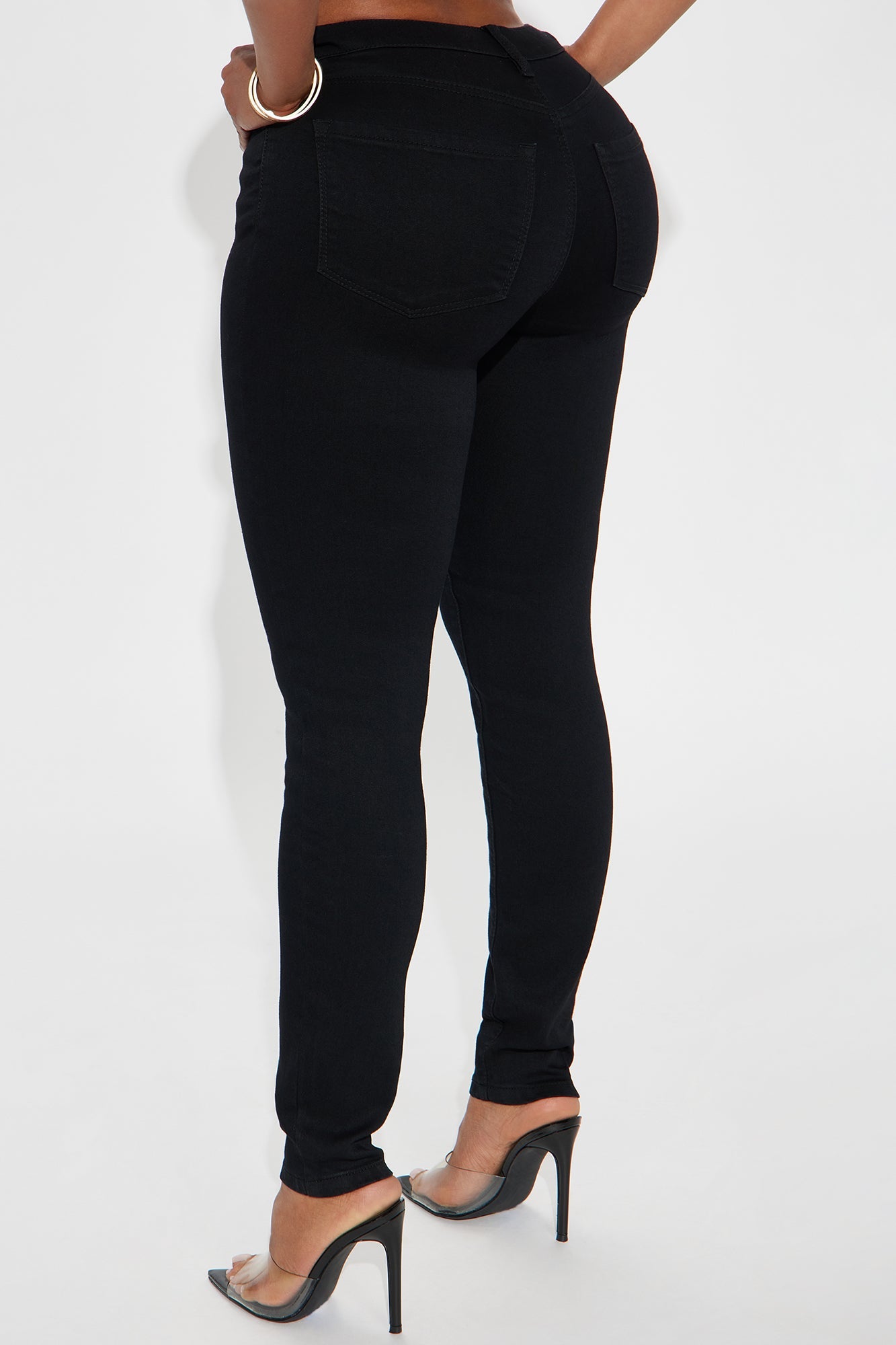 Coraline Mid Rise Skinny Jeans - Black