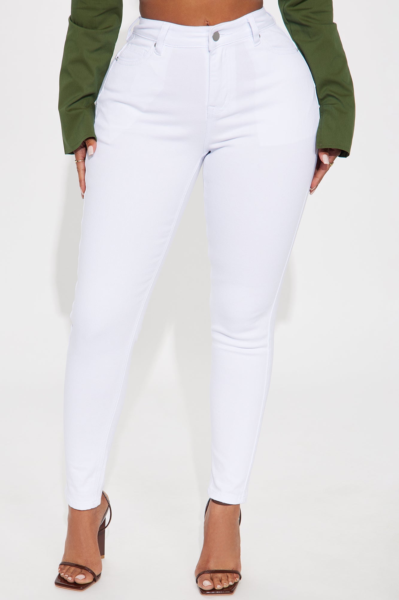 Vibe Check Curvy Stretch Skinny Jeans - White