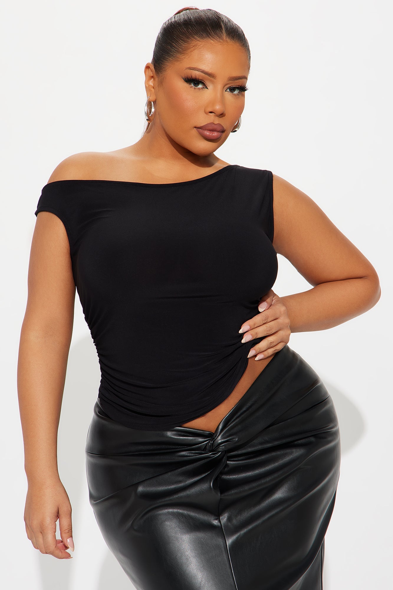 Ingrid Ruched Open Back Off Shoulder Top - Black