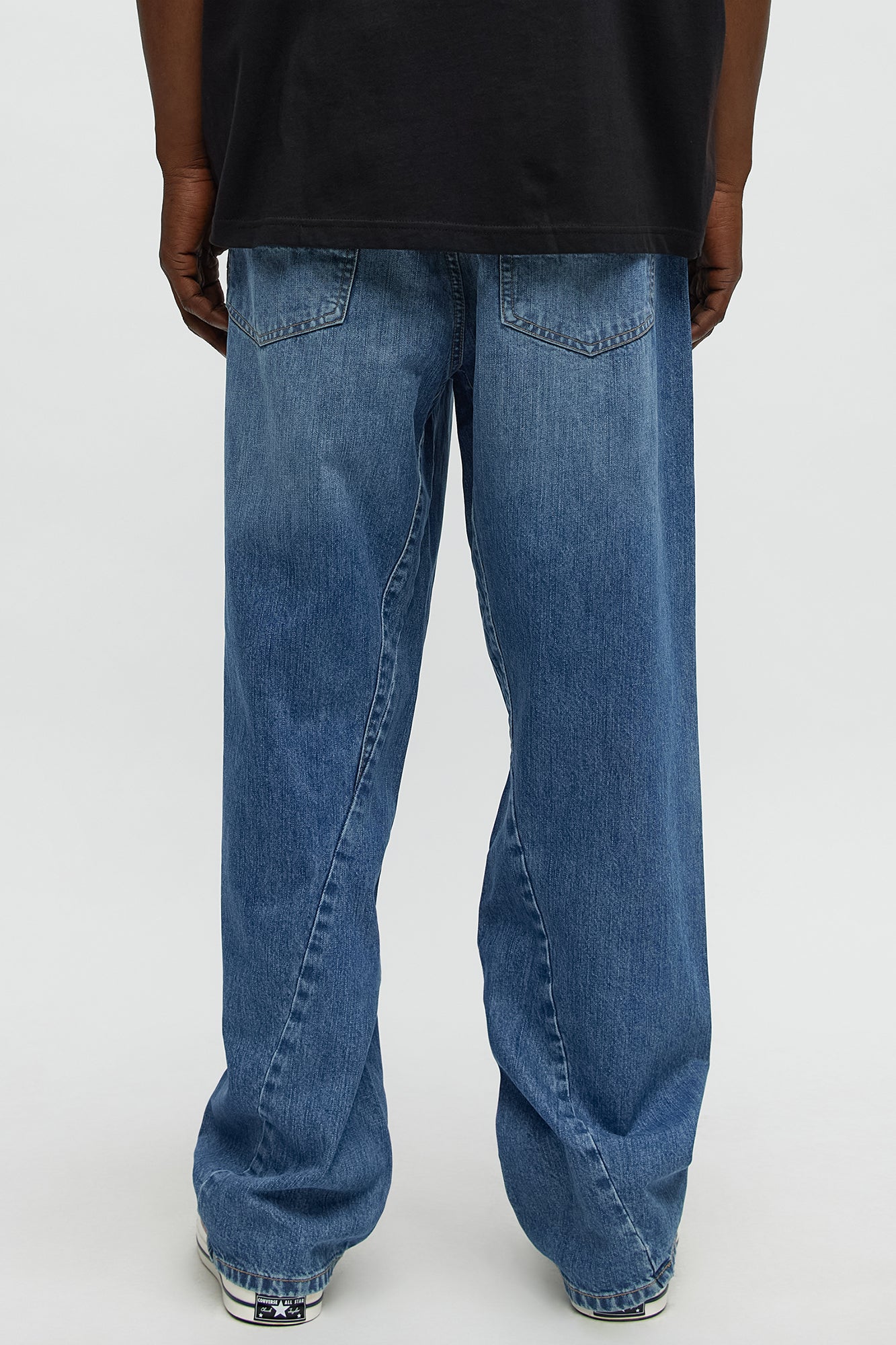 Chatsworth Twisted Seam Baggy Jeans - Medium Blue Wash
